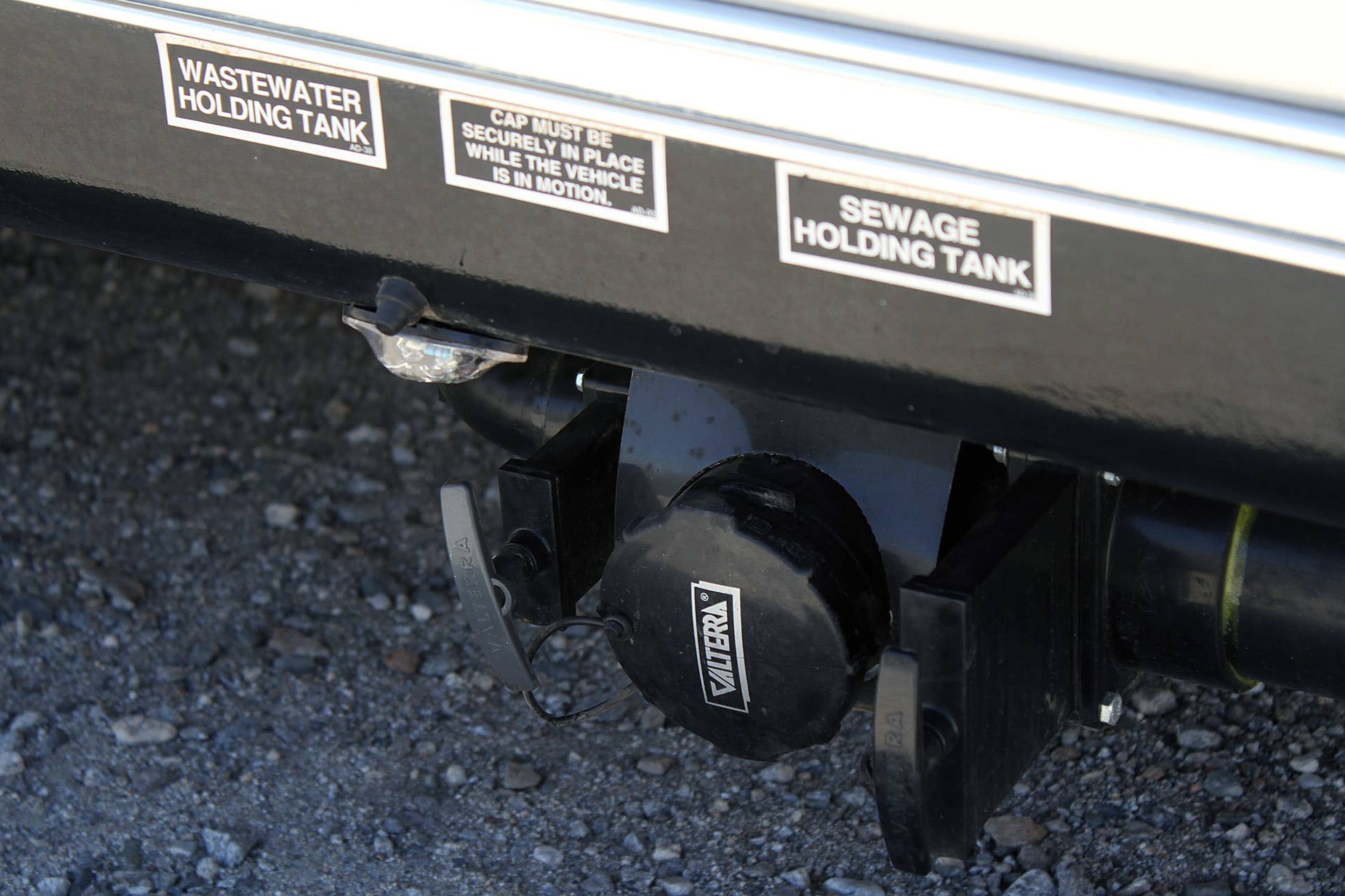 Airstream Bambi Sport 22 sewage tank