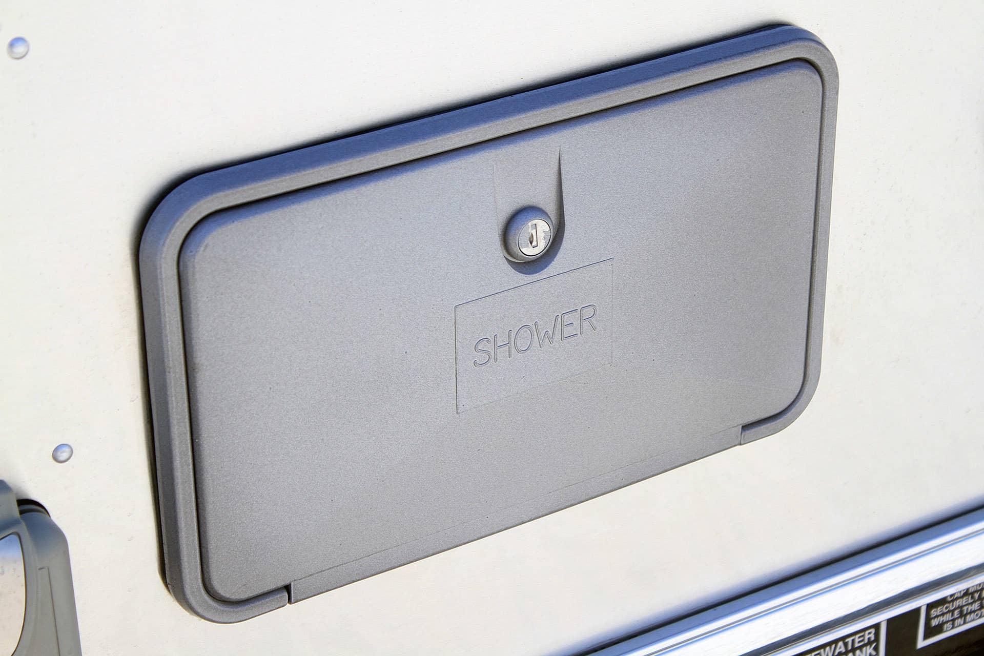 Airstream Bambi Sport 22 shower port