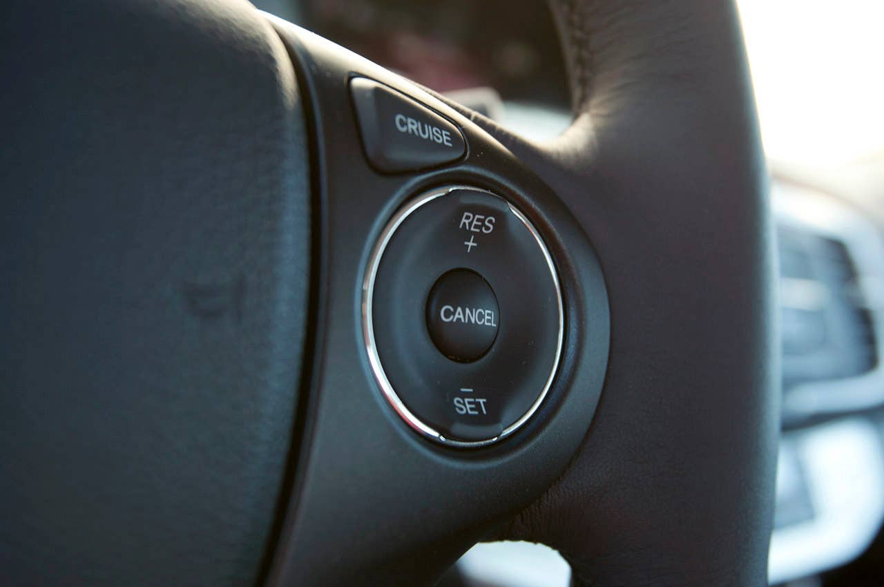 2013 Honda Accord Sport steering wheel controls