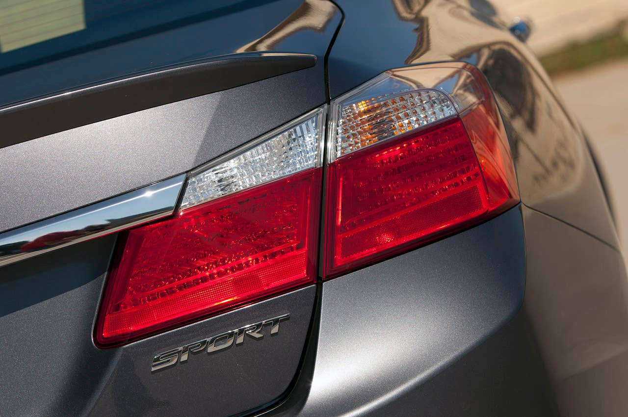 2013 Honda Accord Sport taillight