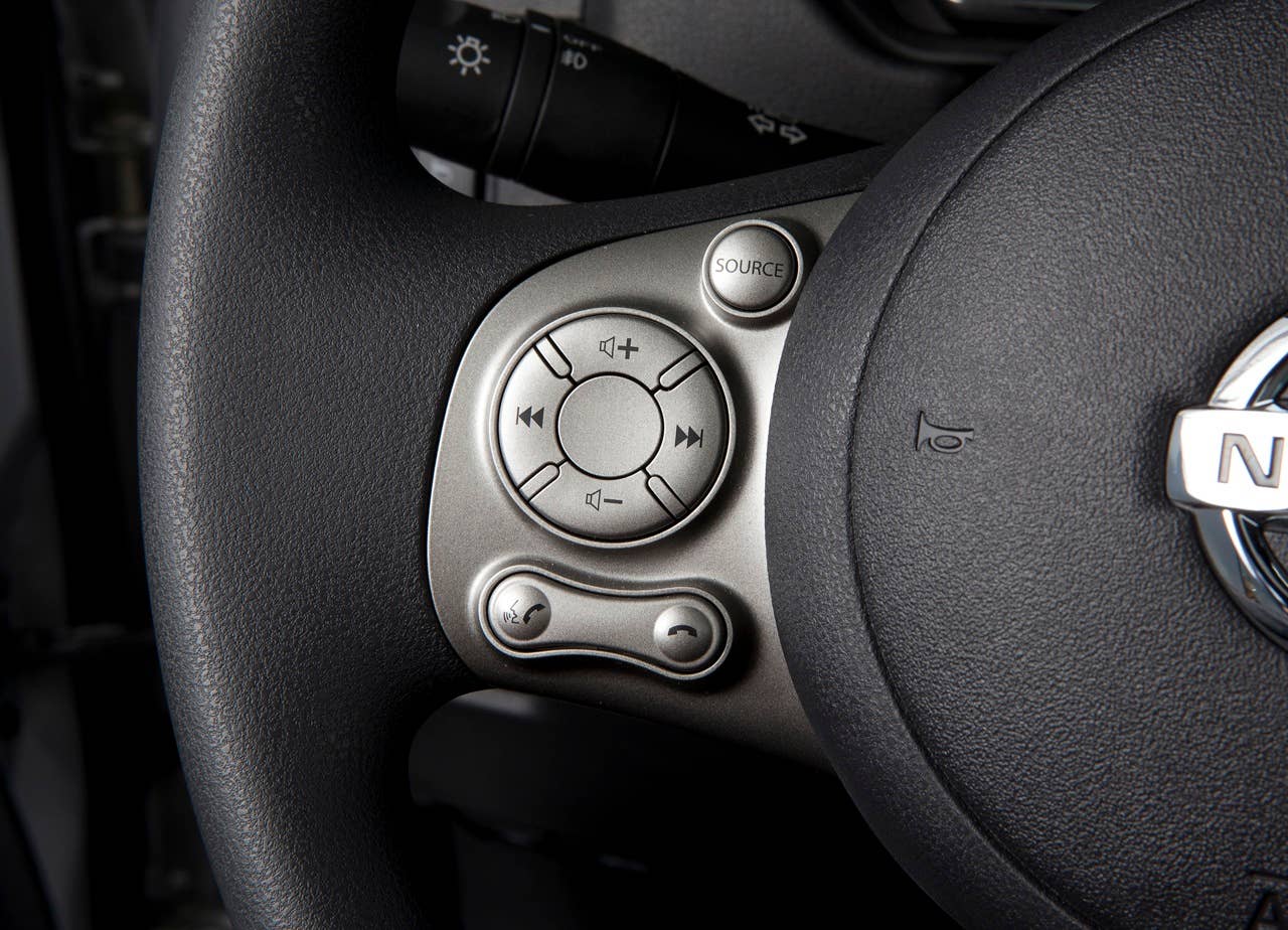 2012 Nissan Versa interior