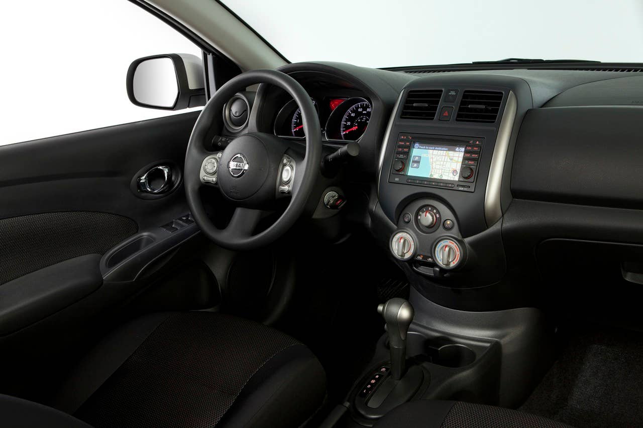 2012 Nissan Versa interior