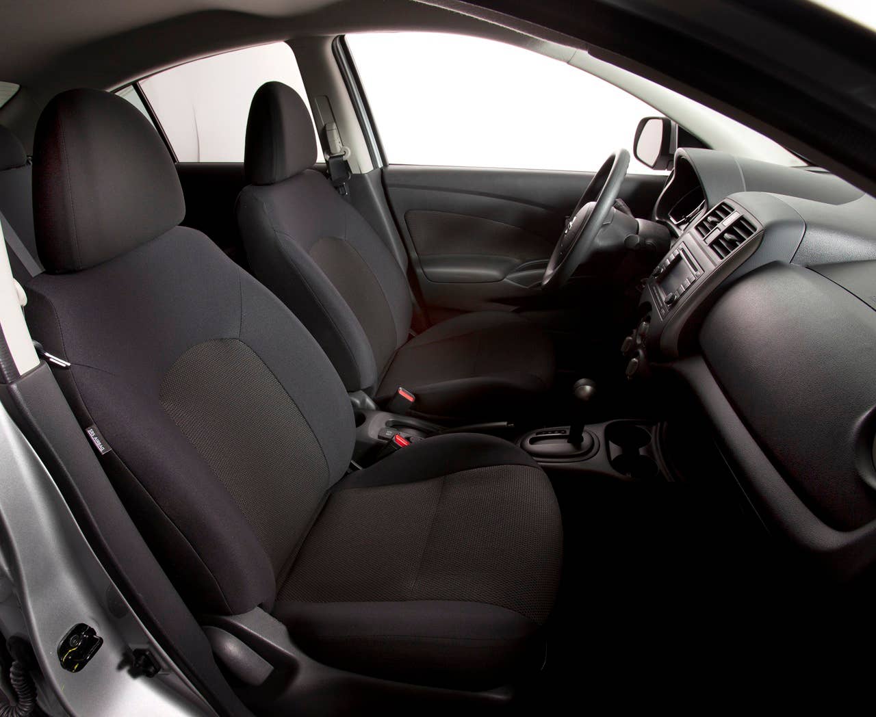 2012 Nissan Versa interior