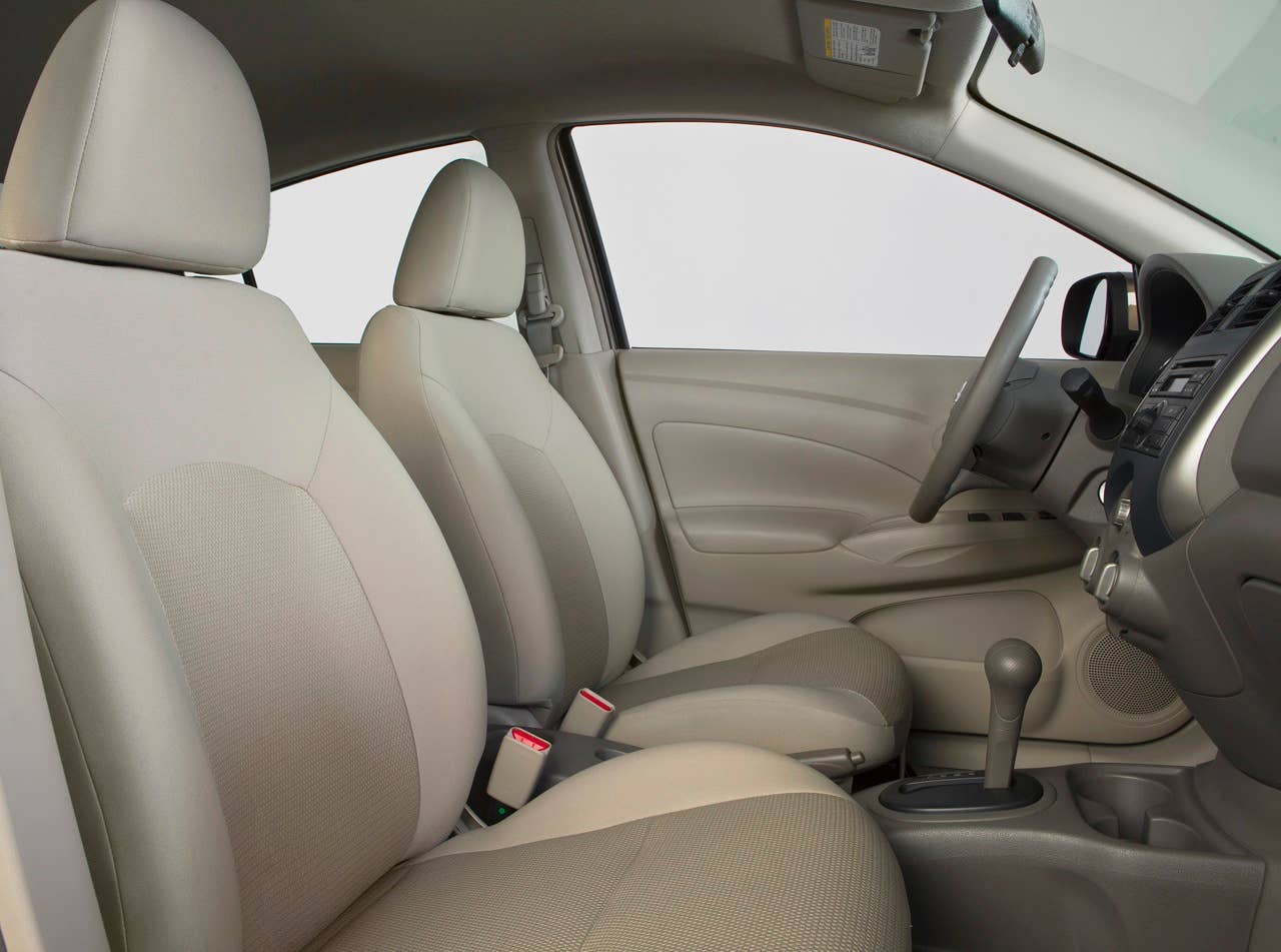 2012 Nissan Versa interior