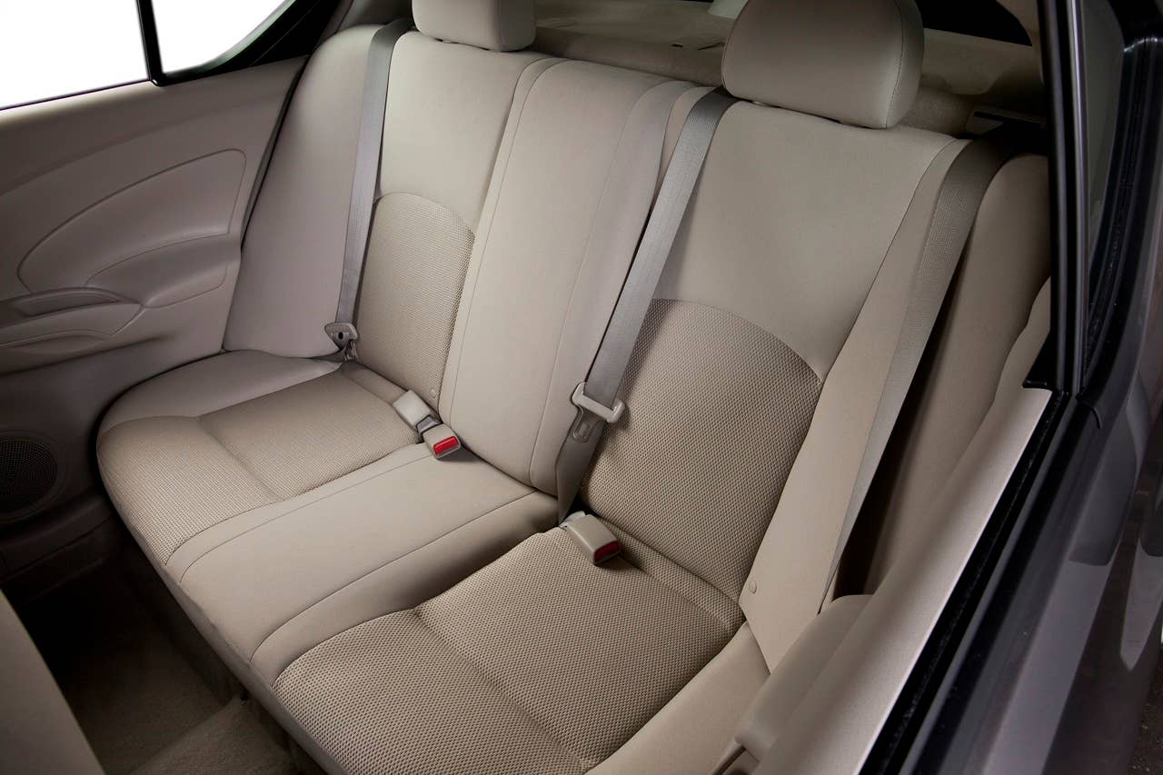 2012 Nissan Versa interior