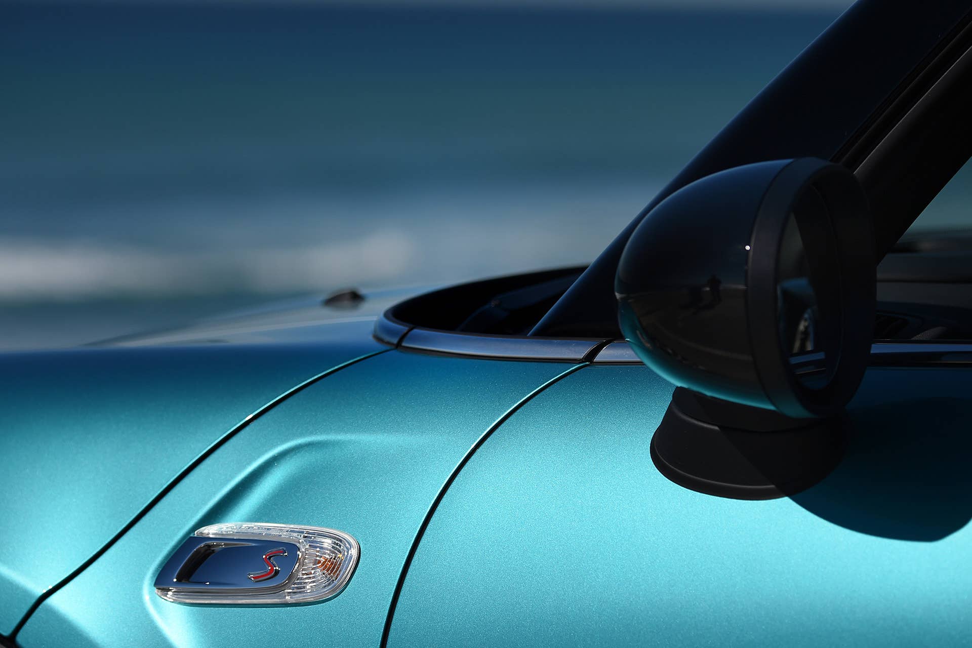 2016 Mini Cooper S Convertible side trim