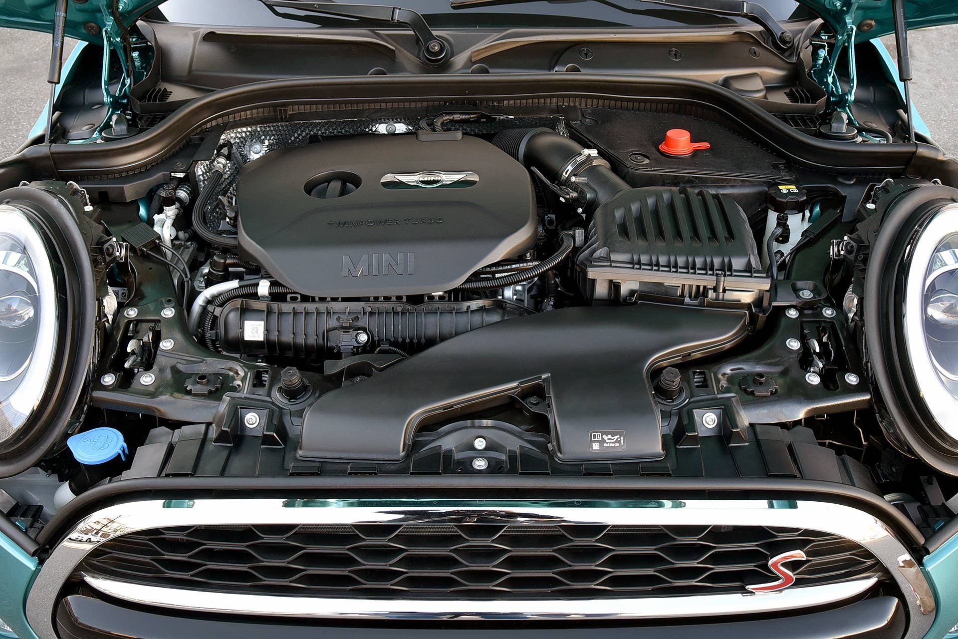 2016 Mini Cooper S Convertible engine