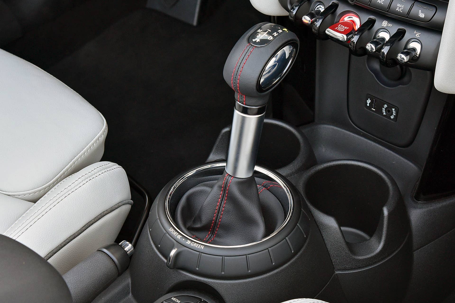 2016 Mini Cooper S Convertible shifter