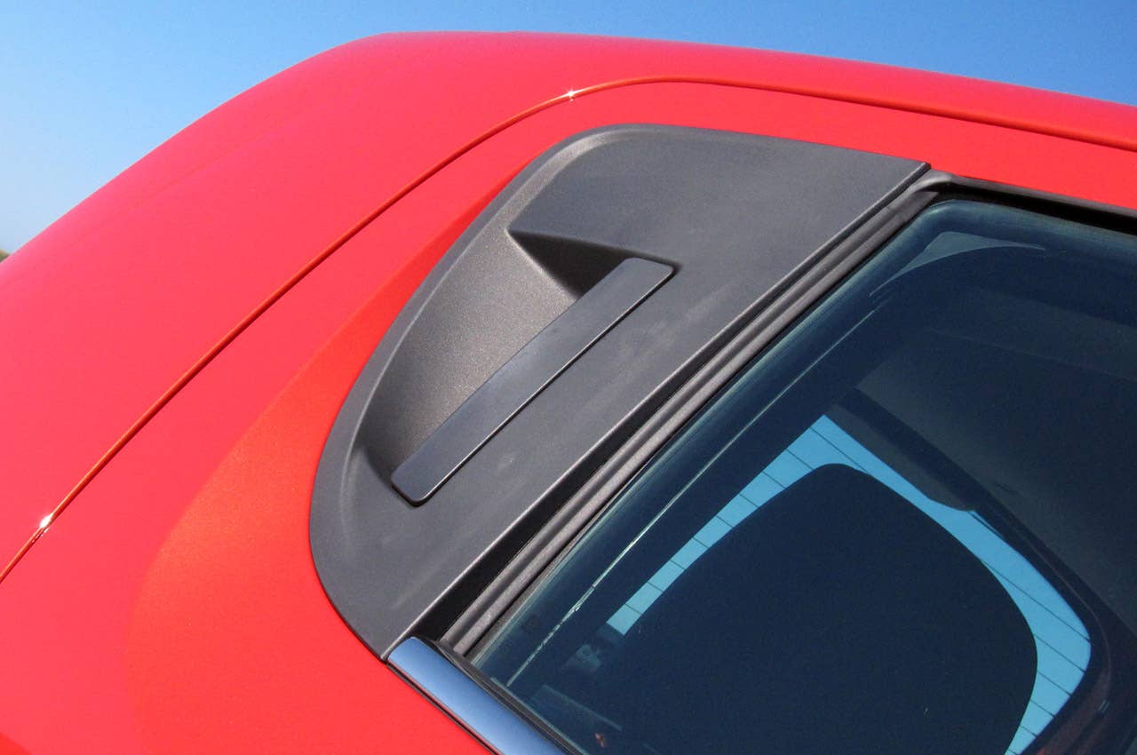 2012 Chevrolet Sonic door handle