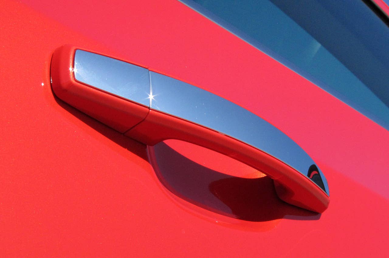 2012 Chevrolet Sonic door handle
