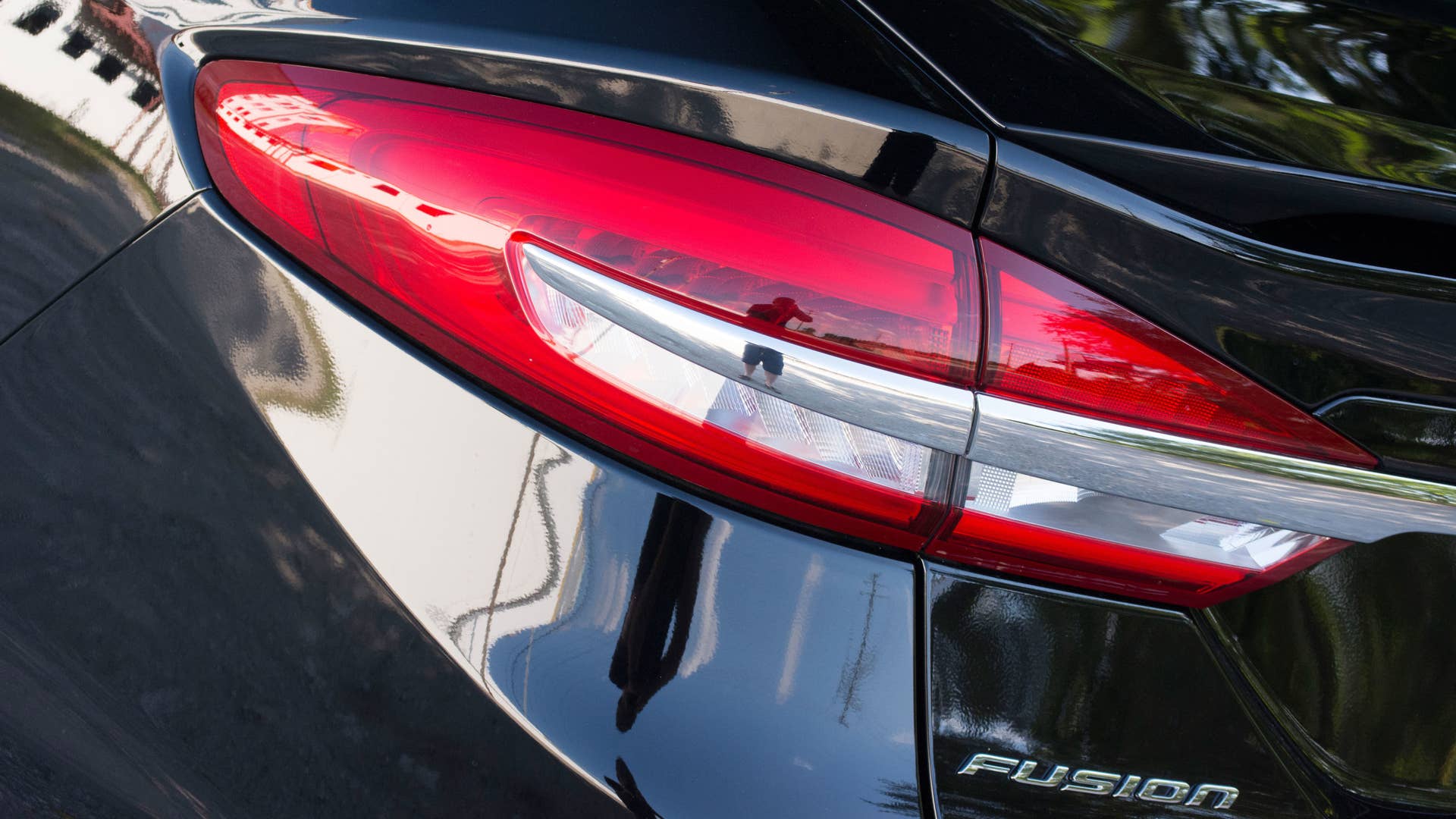 2017 ford fusion sport taillighst