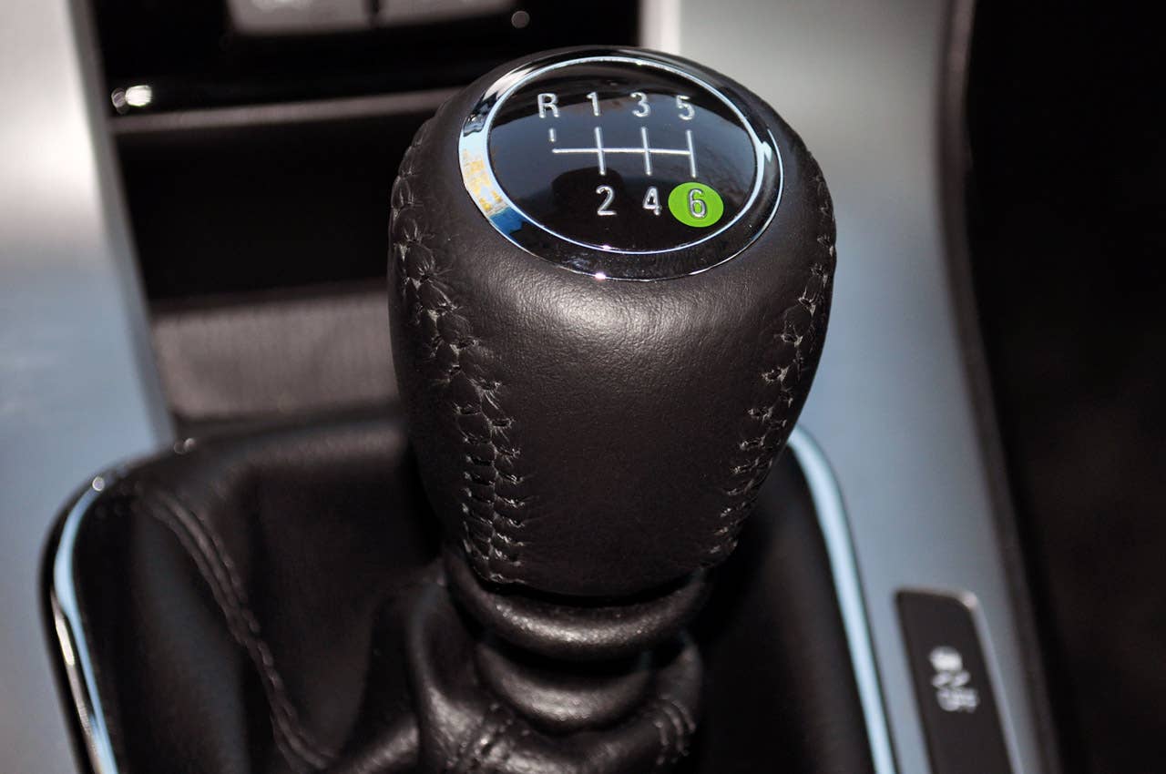 2012 Chevrolet Cruze Eco shift knob