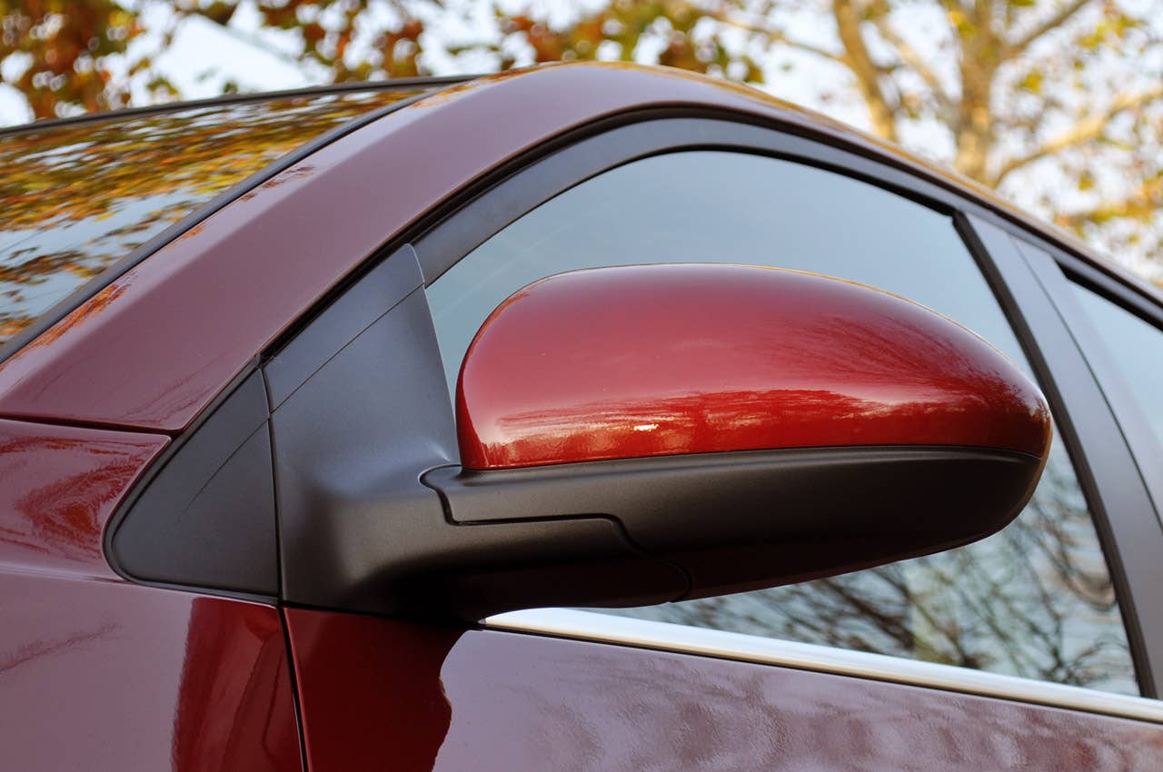 2012 Chevrolet Cruze Eco side mirror
