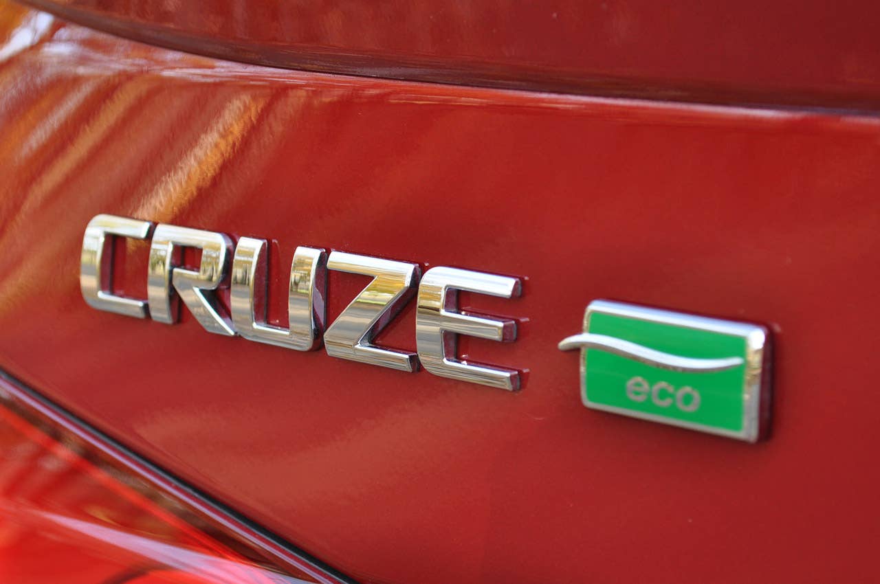 2012 Chevrolet Cruze Eco badge