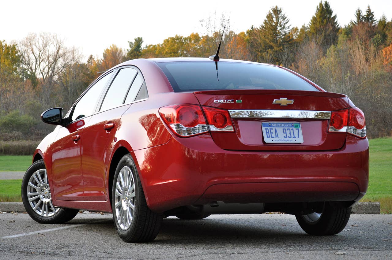 2012 Chevrolet Cruze Eco rear 3/4 view