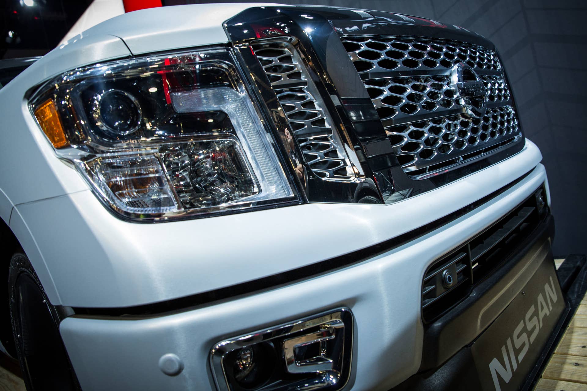 nissan titan xd cummins land speed record grille