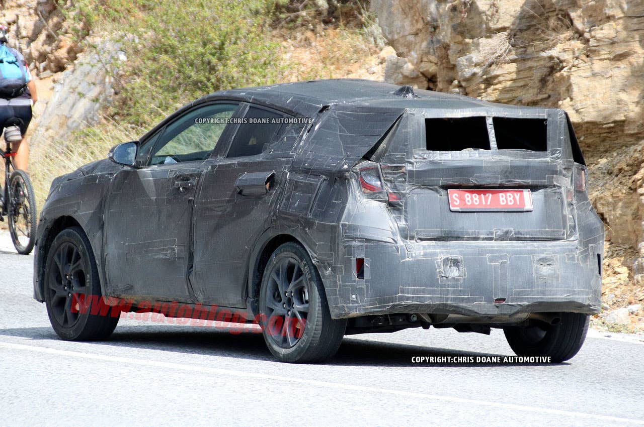 toyota c-hr spy shots rear camouflage