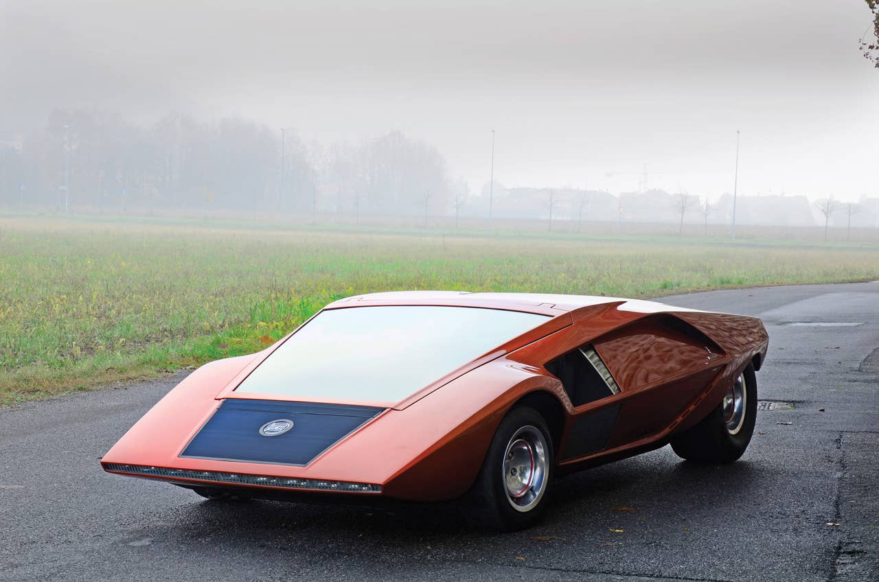 This 1970s Italian Concept Car Is Straight Out Of A Sci-Fi Movie