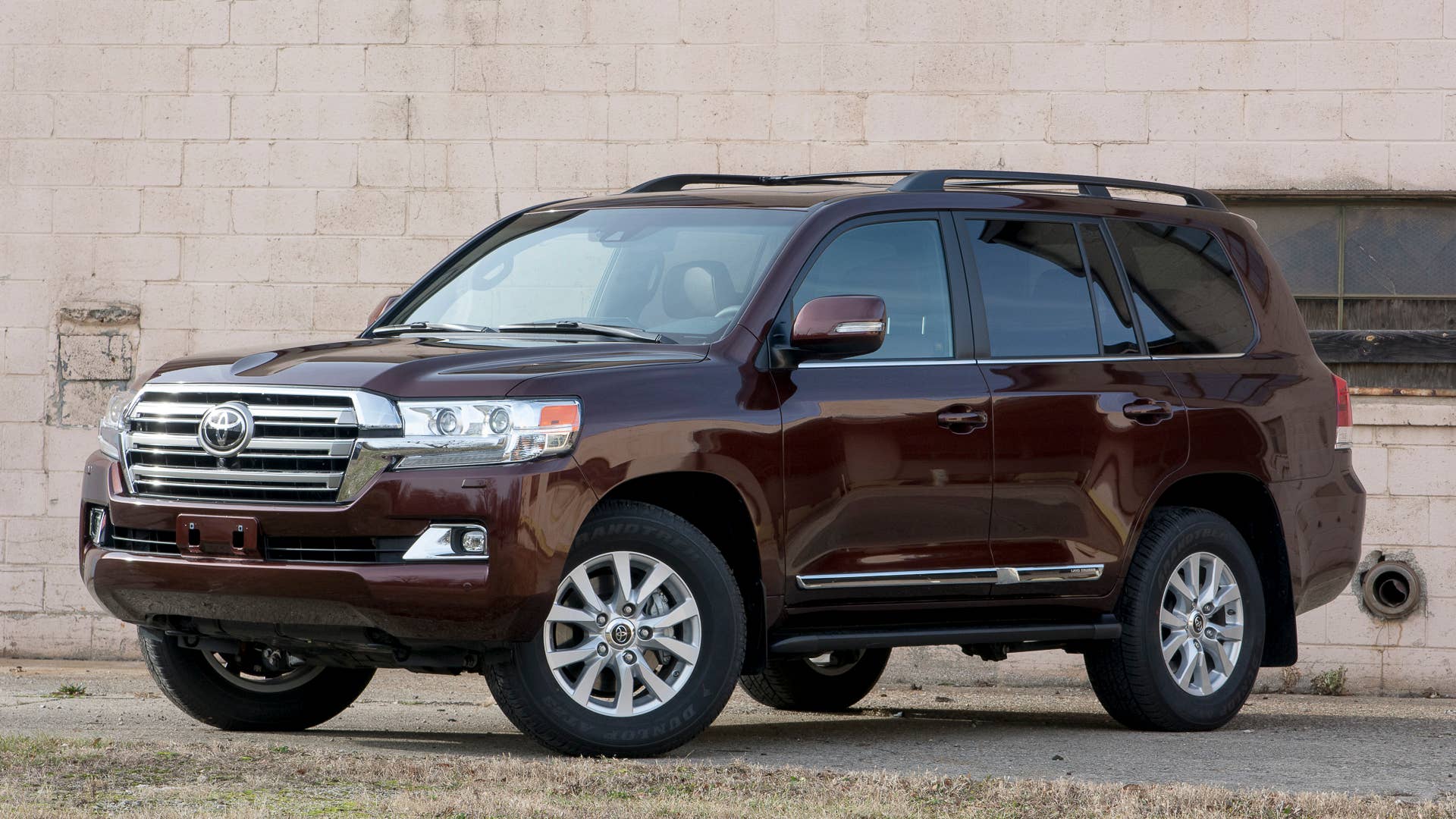 toyota land cruiser 2016 angle