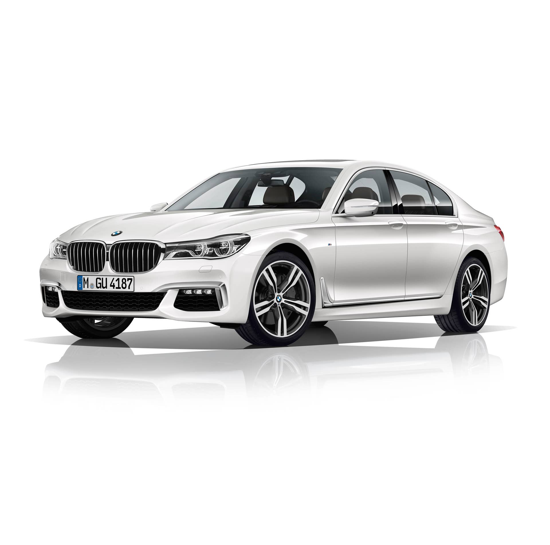 angle bmw 7 series studio 2016