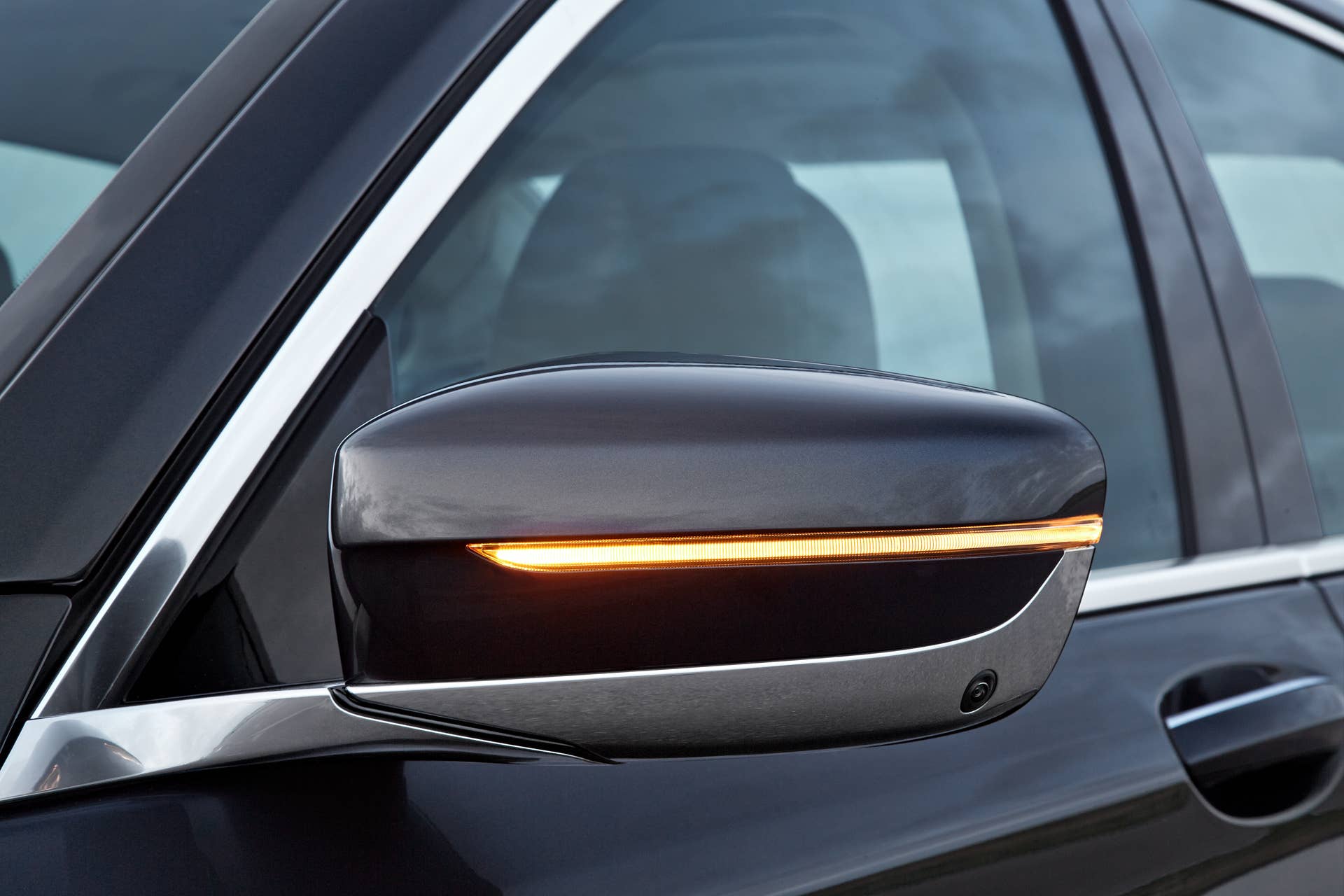 mirror turn signal camera bmw 7 series 2016