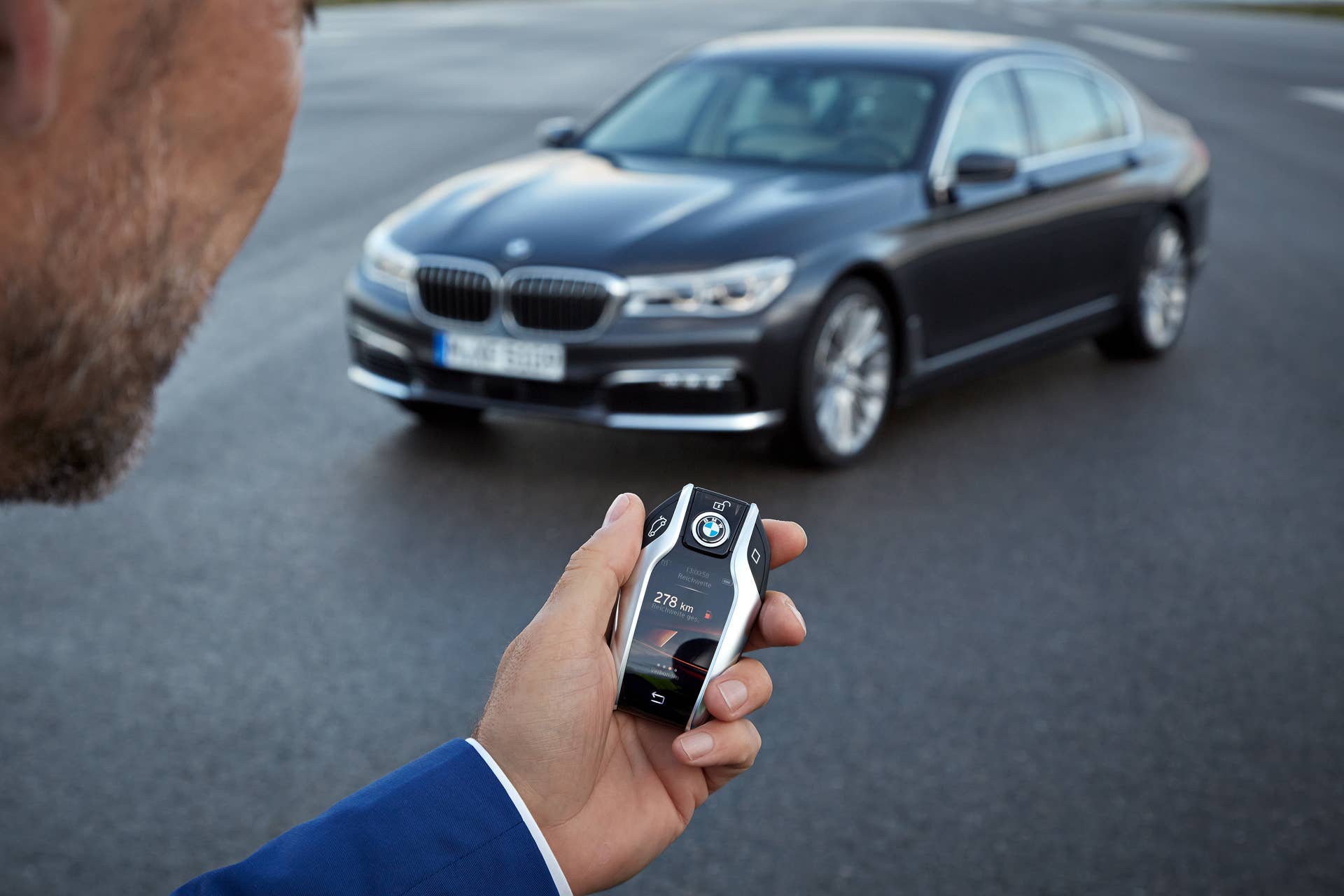key display beard bmw 7 series 2016