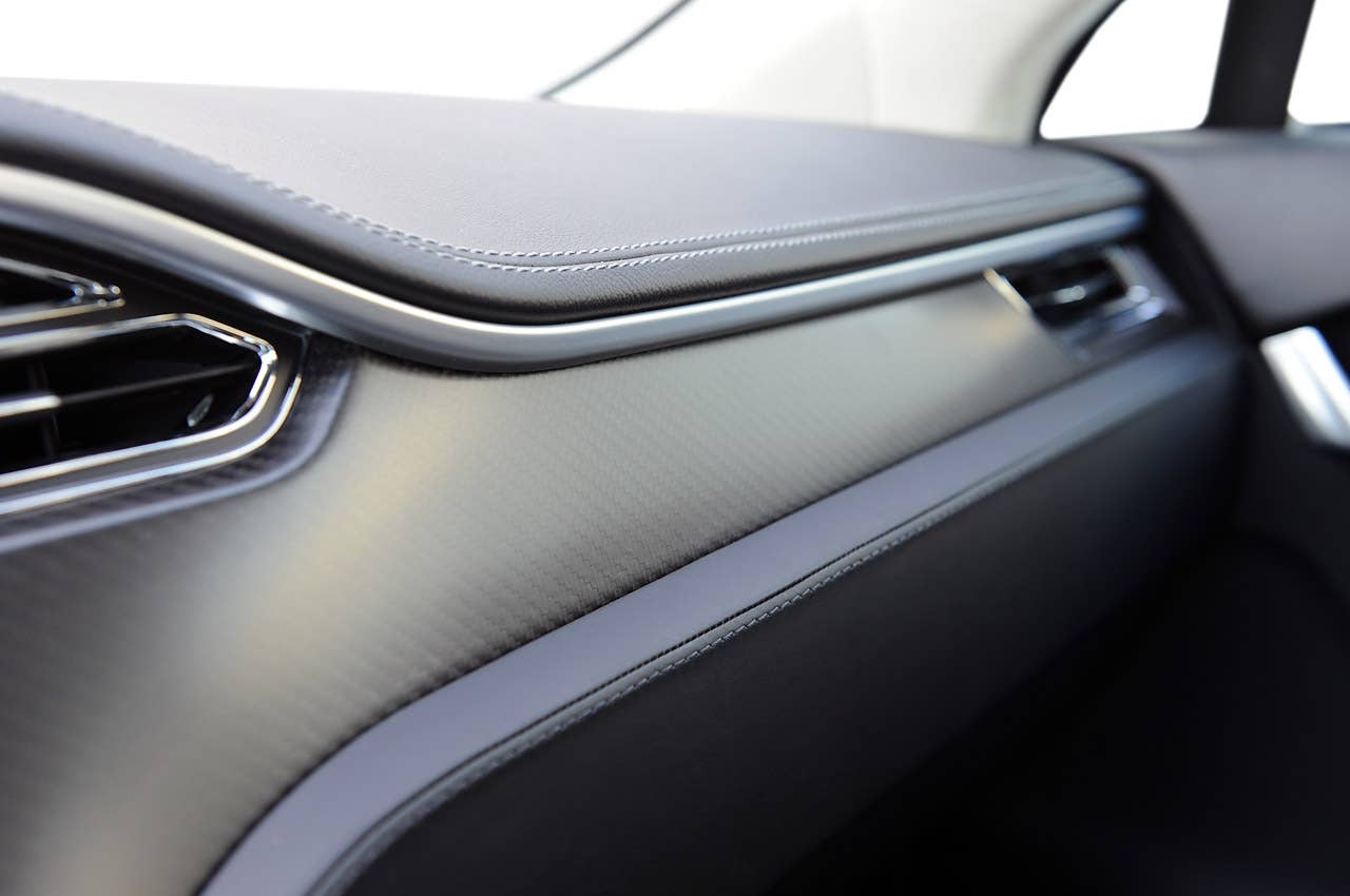 2012 Tesla Model S dash