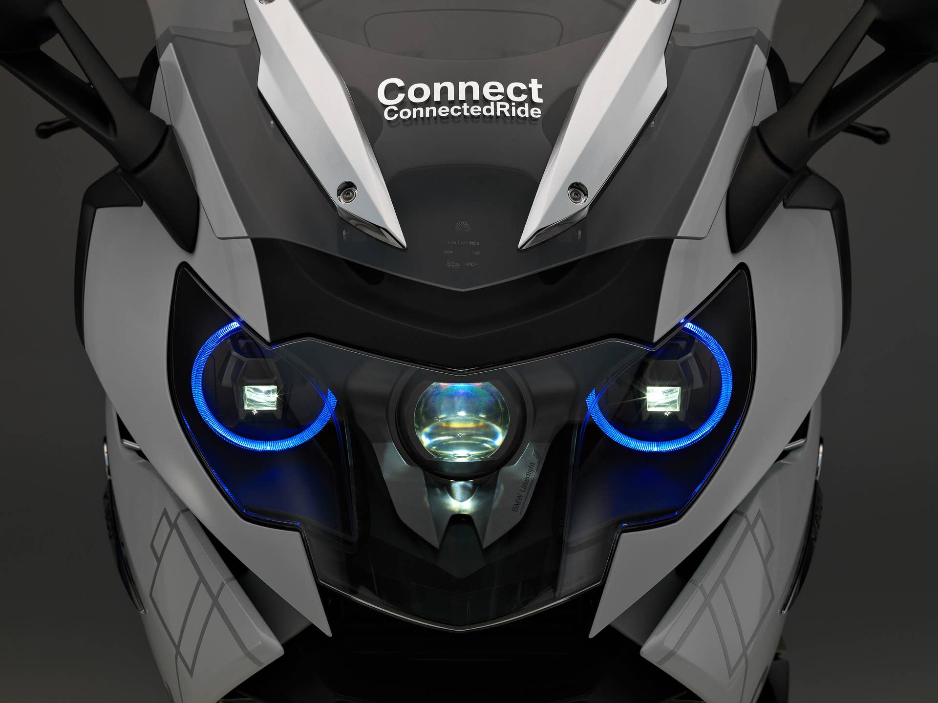 bmw connectedride headlight on