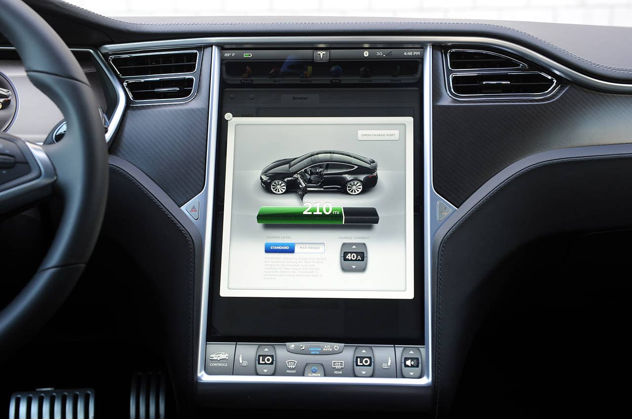 2012 Tesla Model S touch screen
