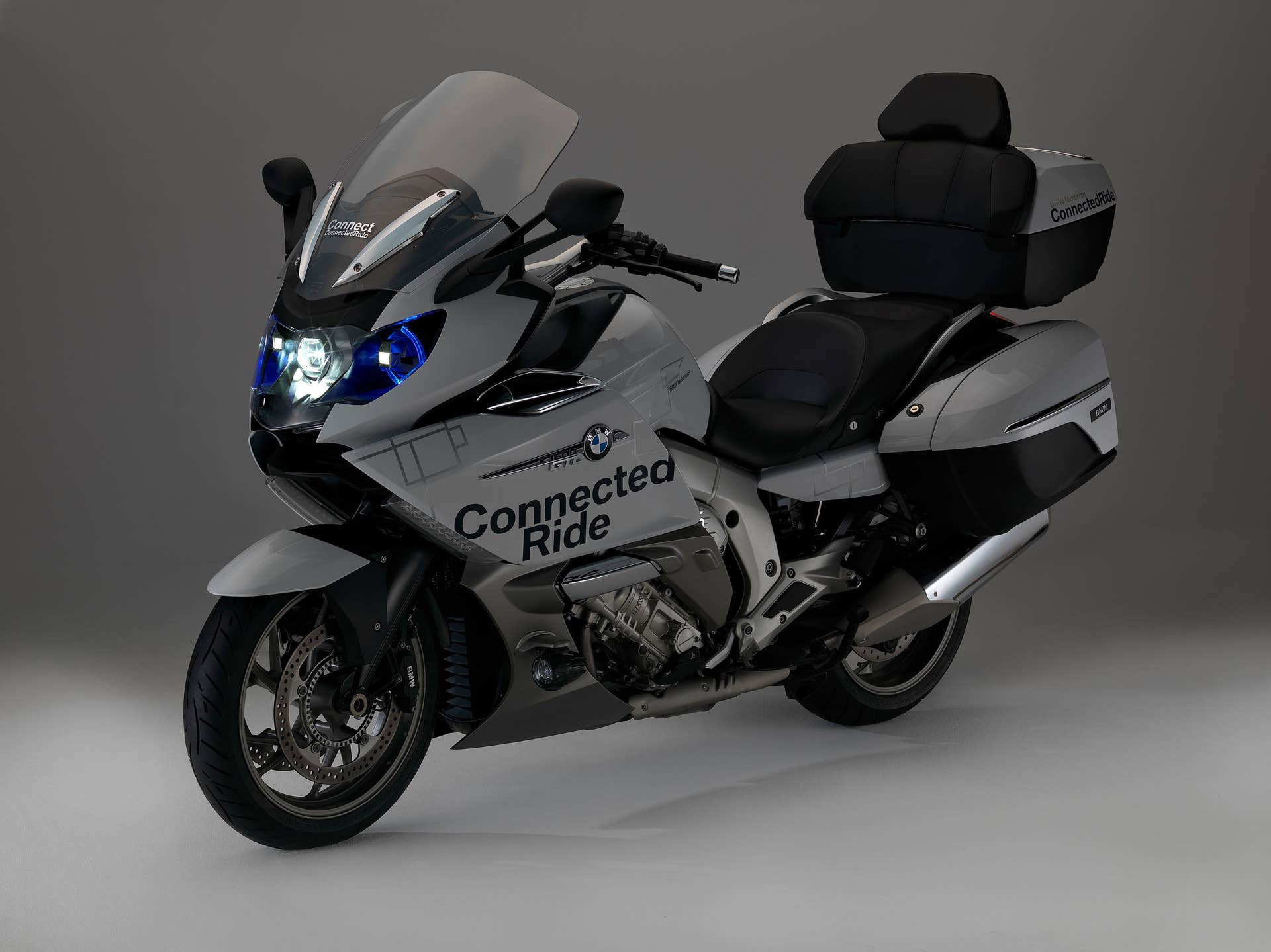 bmw connectedride night