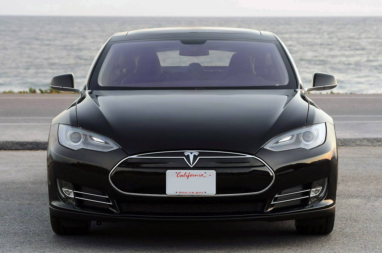 2012 Tesla Model S front view