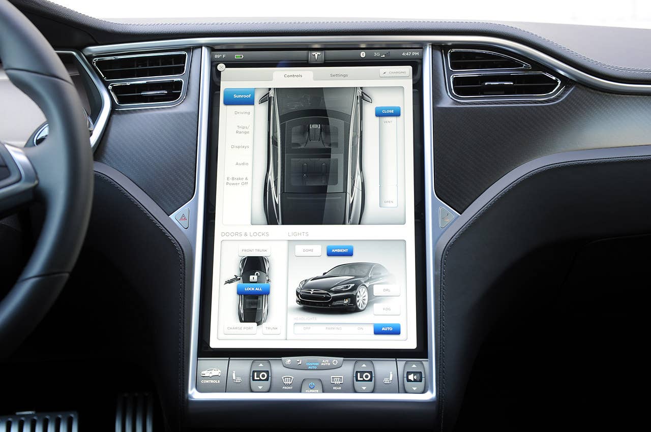 2012 Tesla Model S touch screen