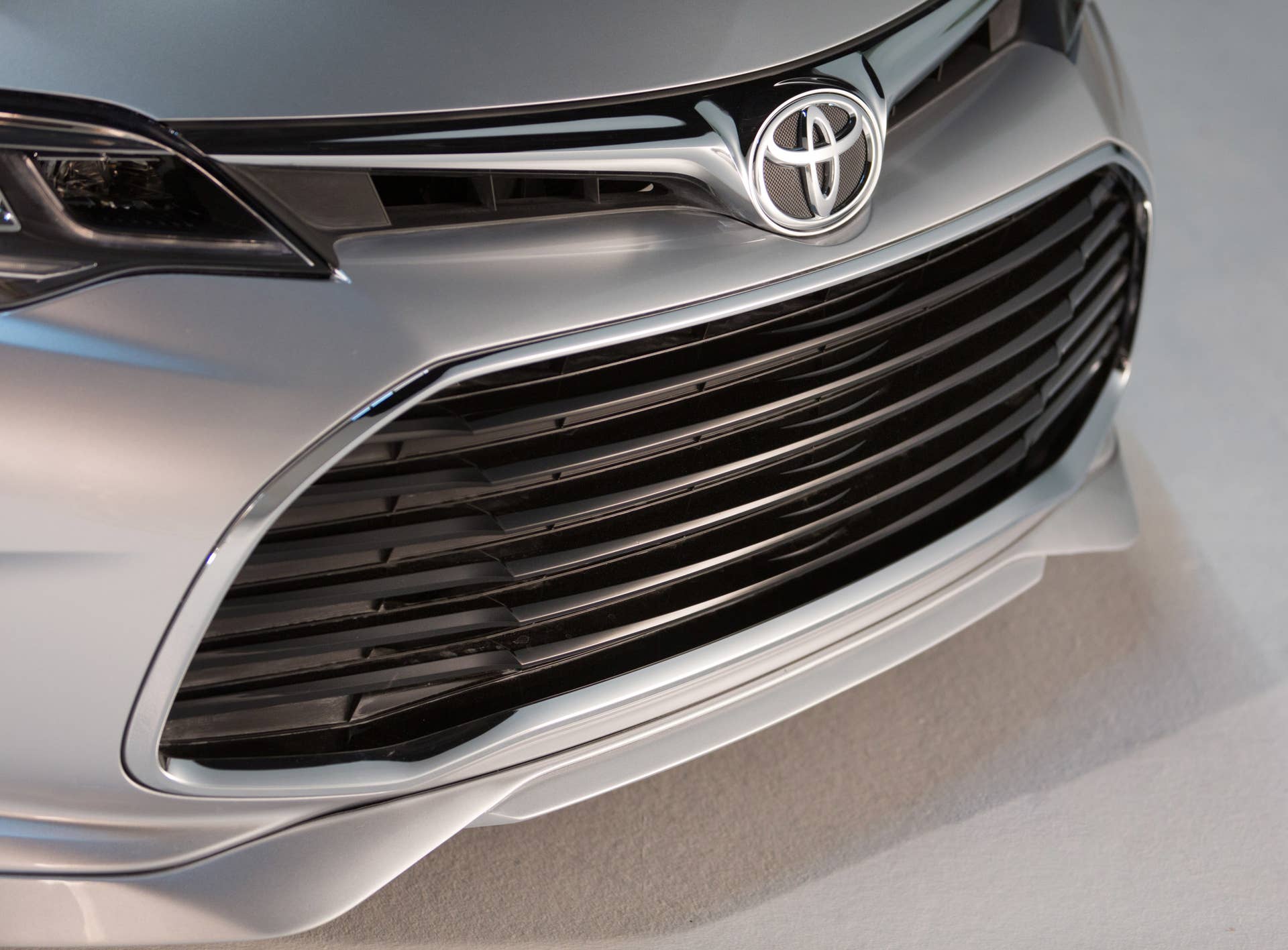 Toyota Avalon TRD SEMA Concept grille