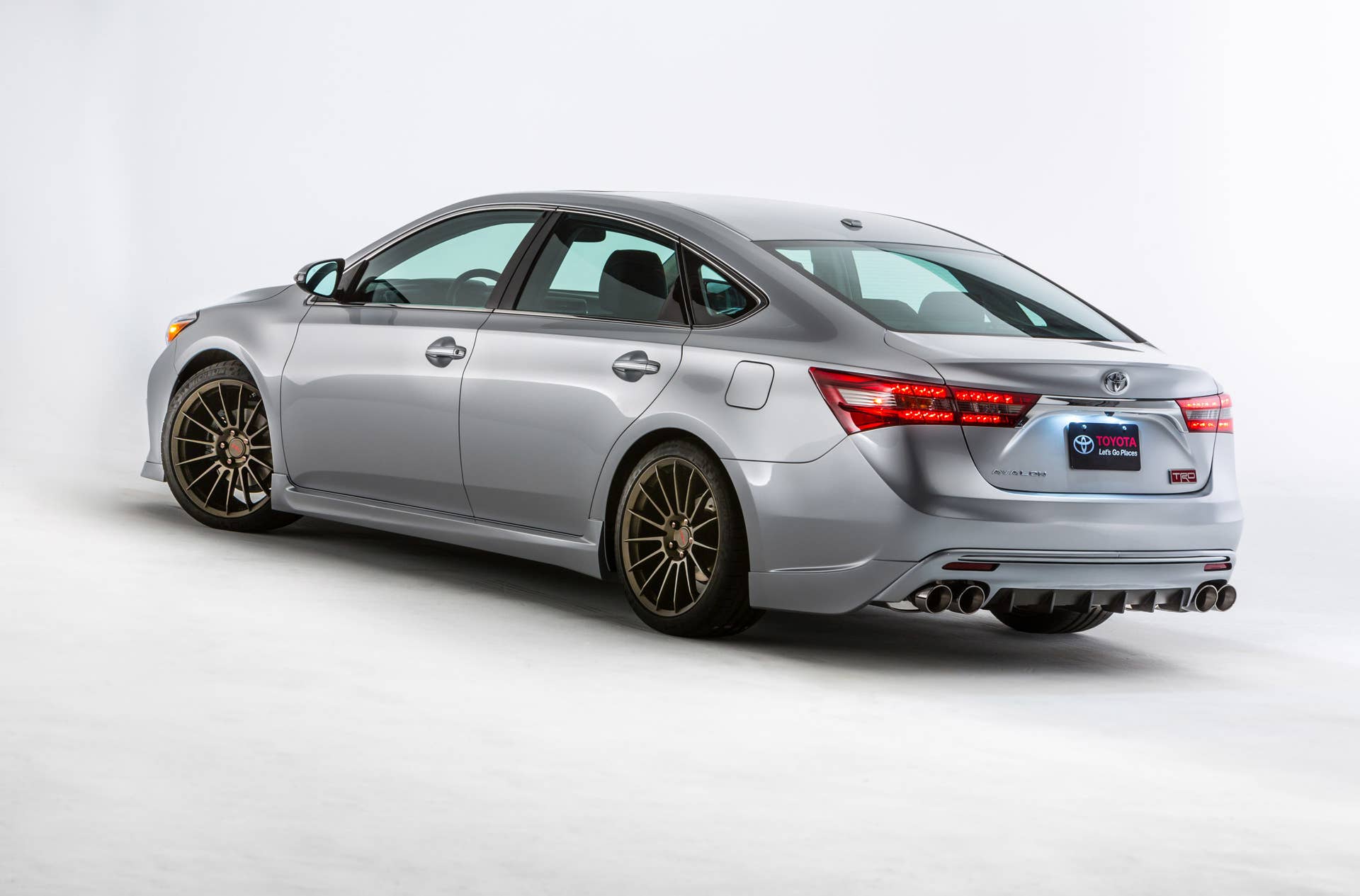 Toyota Avalon TRD rear 3/4