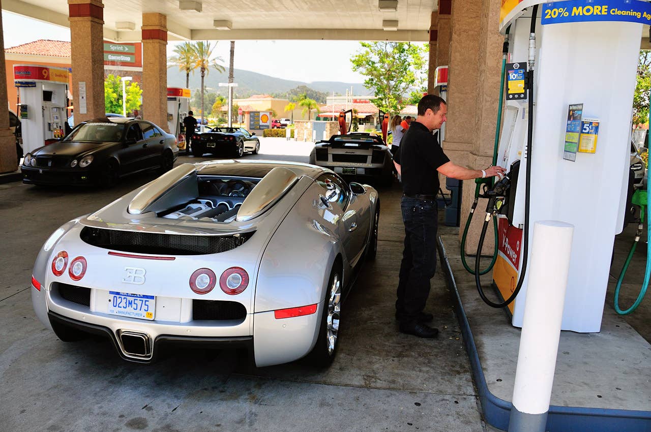 Bugatti Veyron 16.4 Grand Sport rear 3/4 view