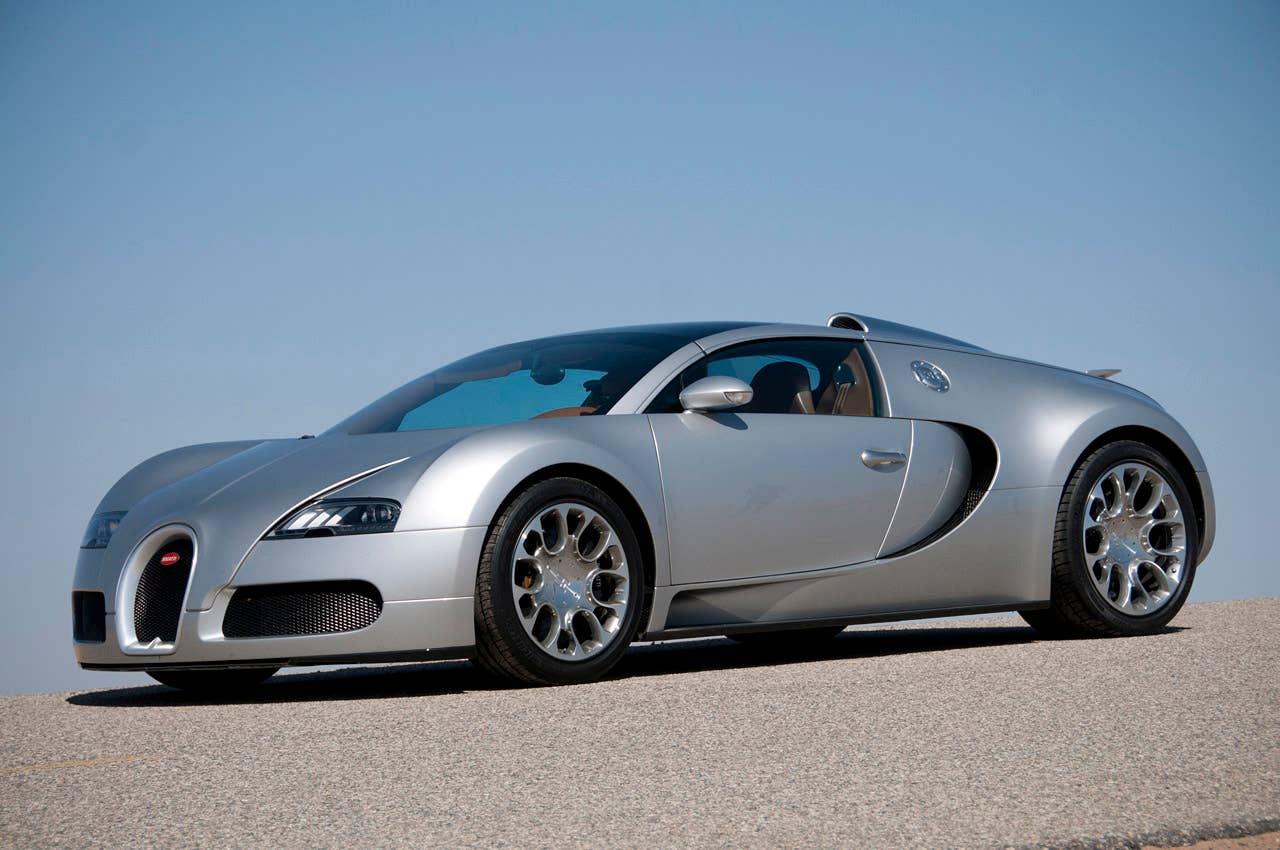 Bugatti Veyron 16.4 Grand Sport front 3/4 view