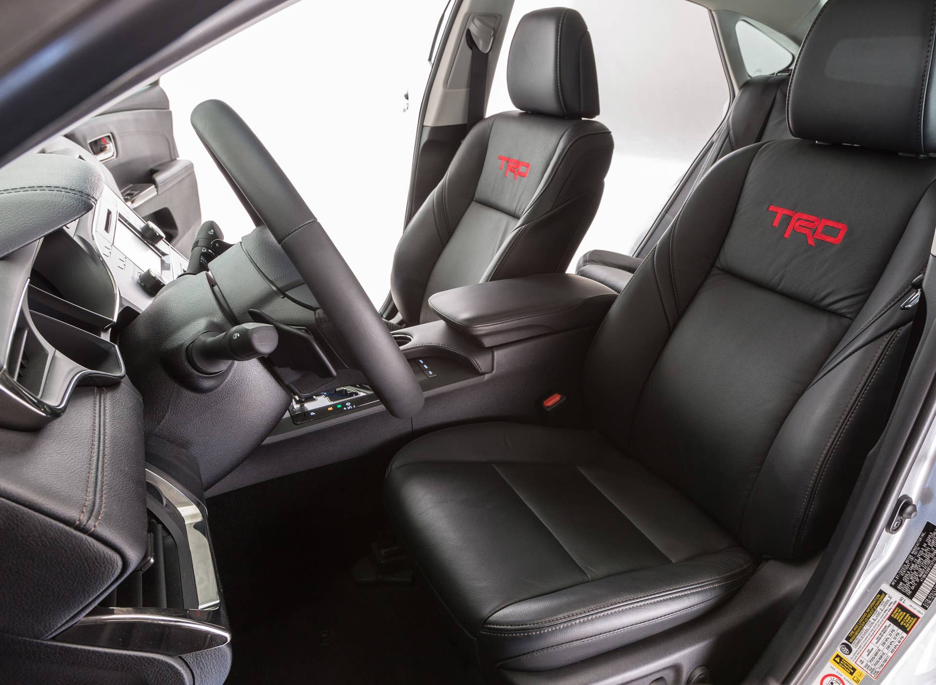 Toyota Avalon TRD SEMA Concept interior