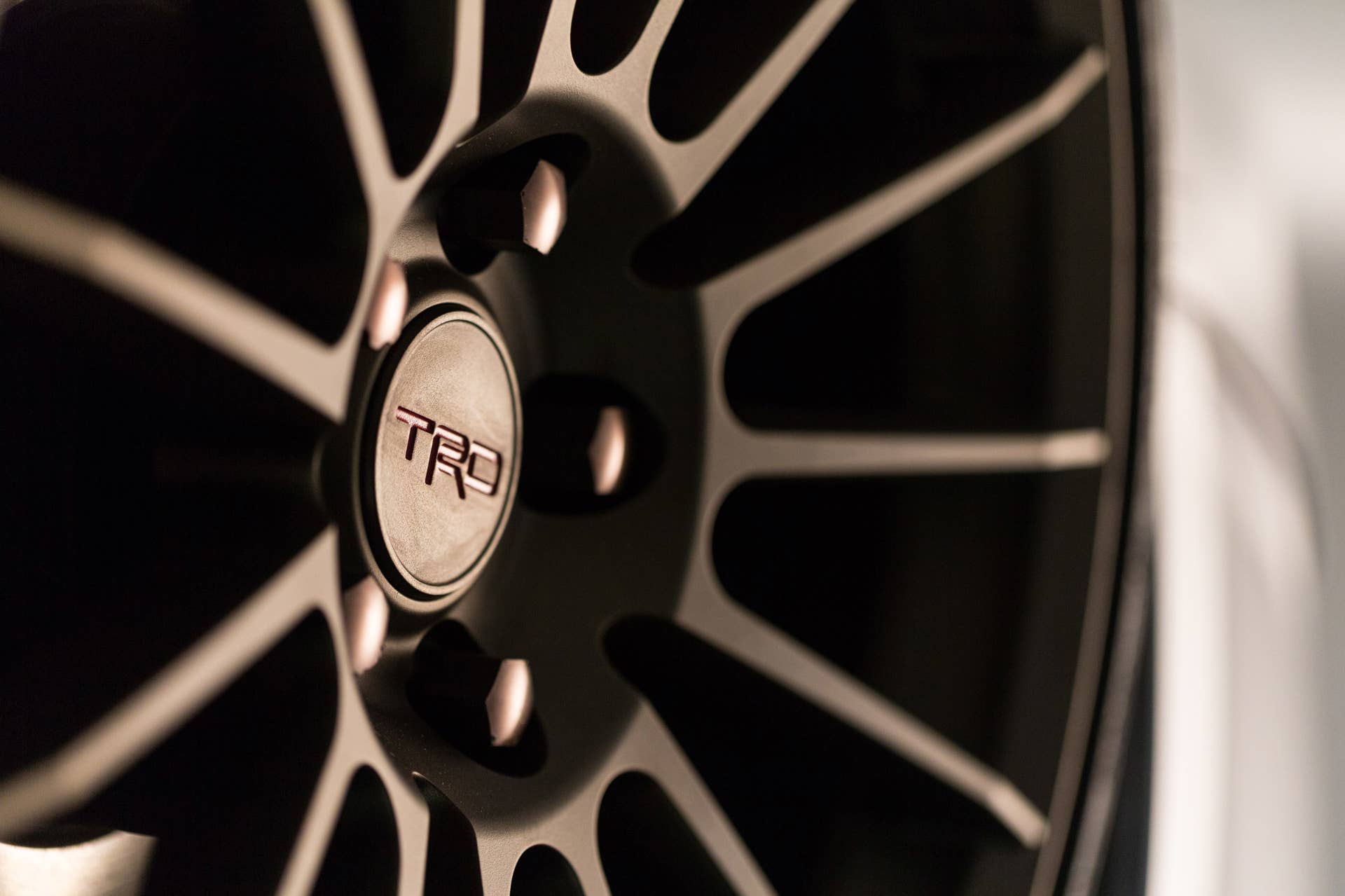 Toyota Avalon TRD SEMA Concept wheel