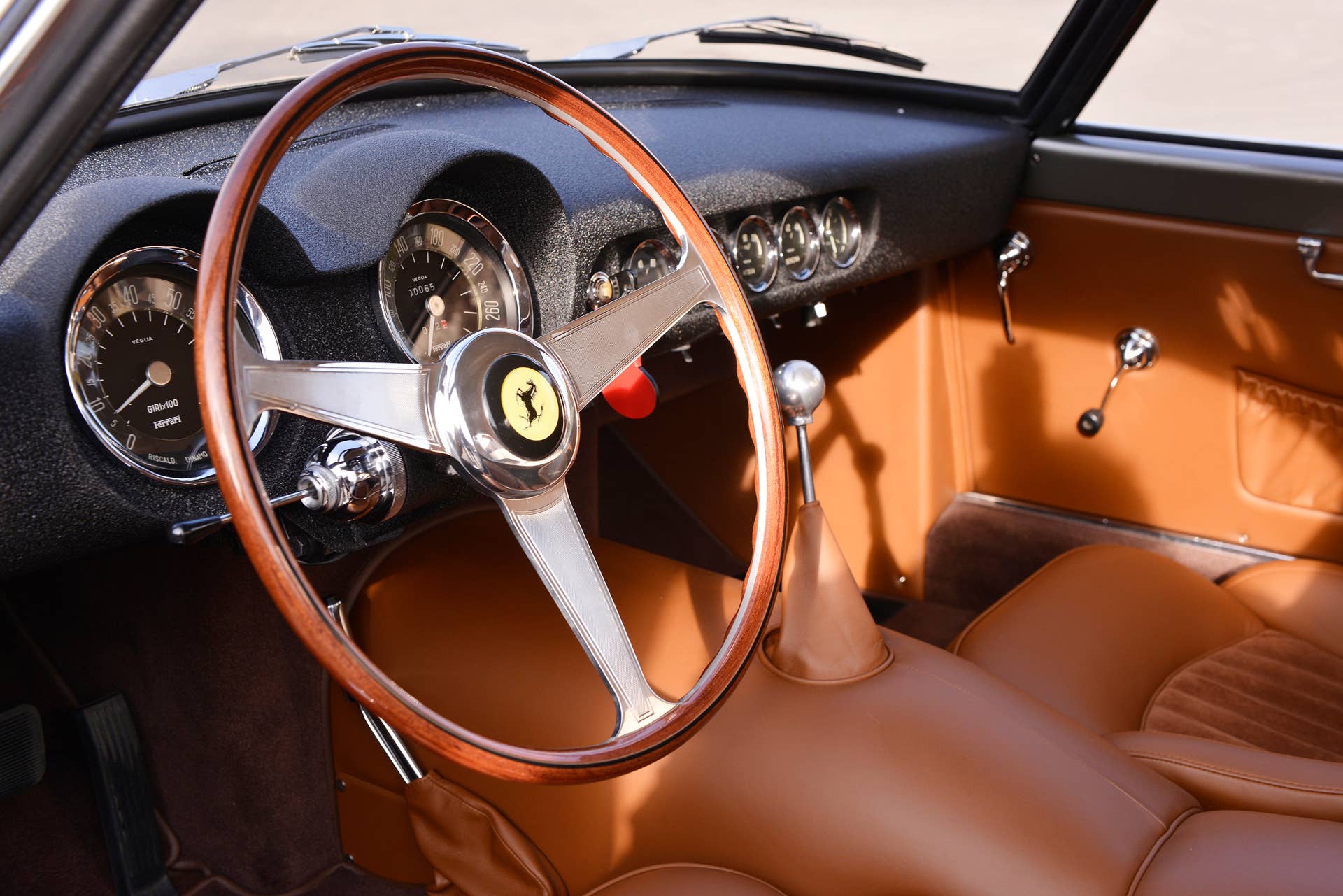 Ferrari 250 GT SWB Berlinetta Competizione interior