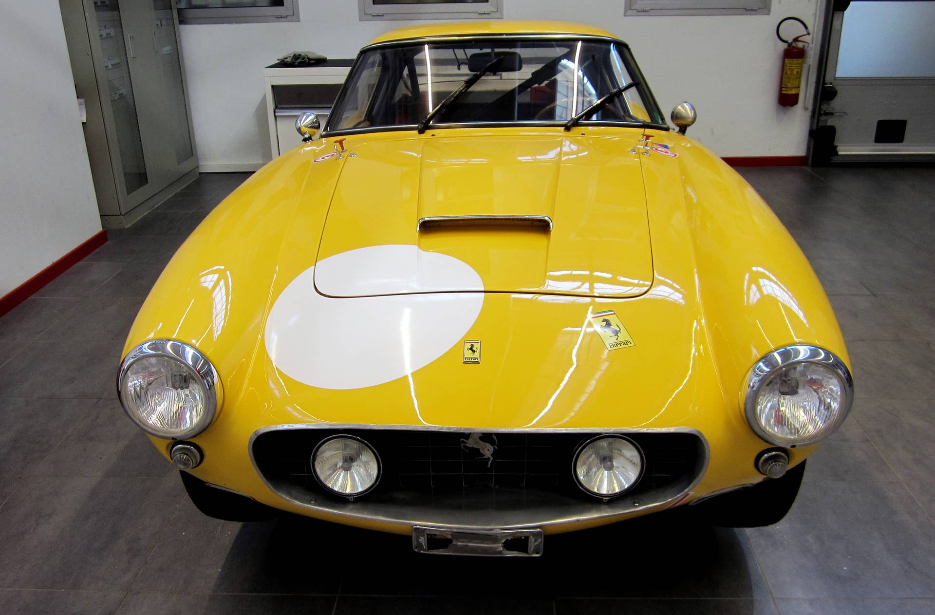 Ferrari 250 GT SWB Berlinetta Competizione yellow
