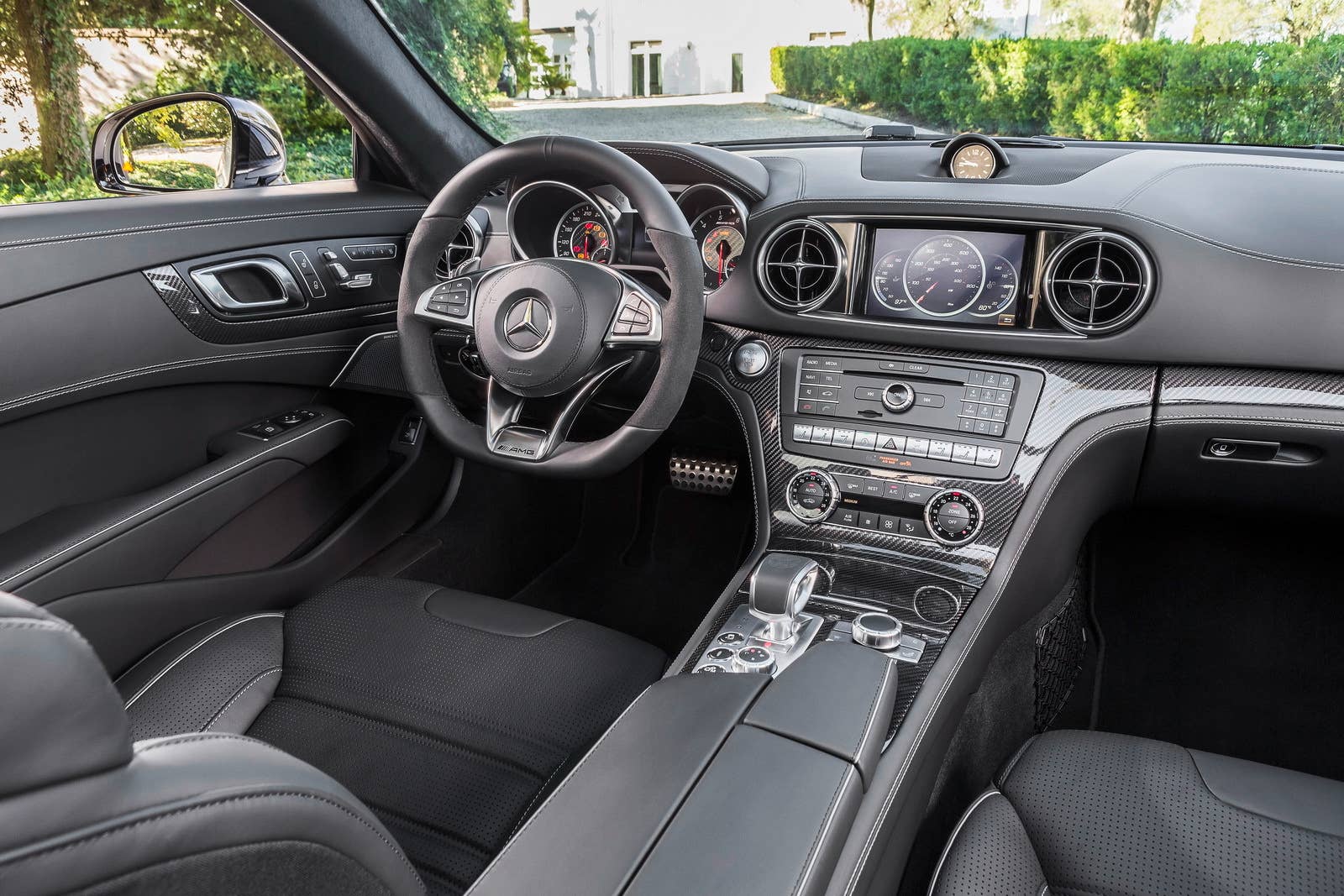 2017 mercedes sl interior three quarters