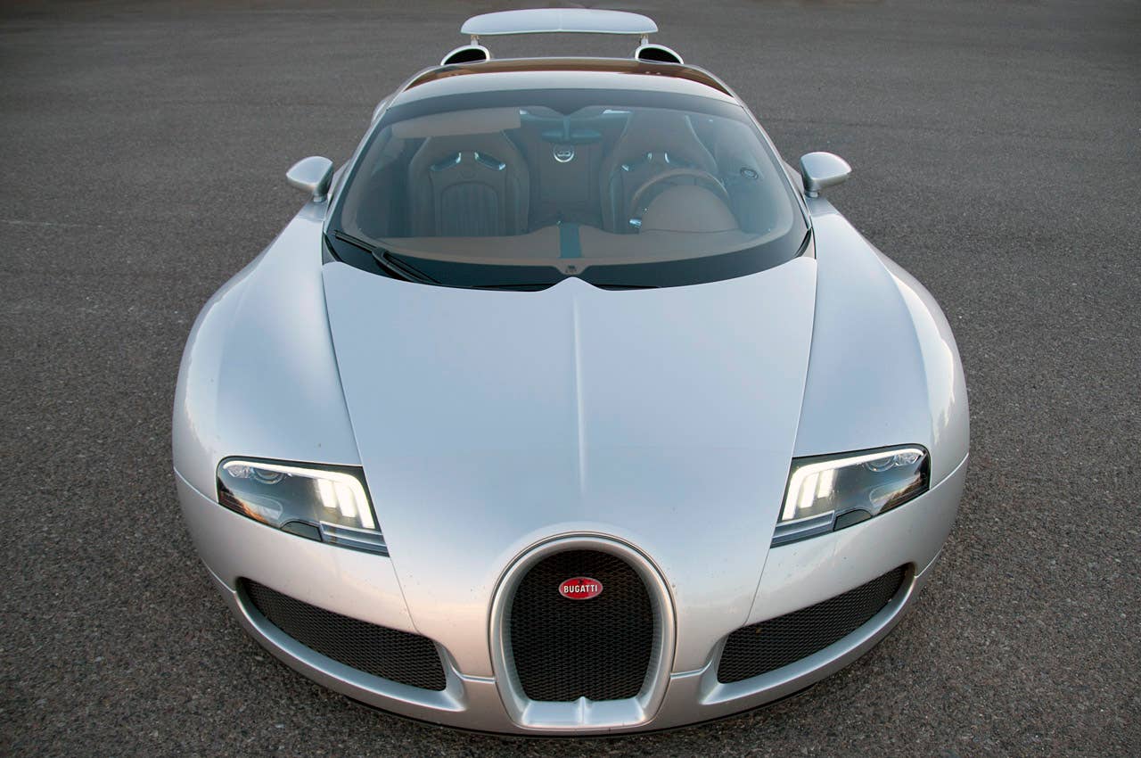Bugatti Veyron 16.4 Grand Sport front view
