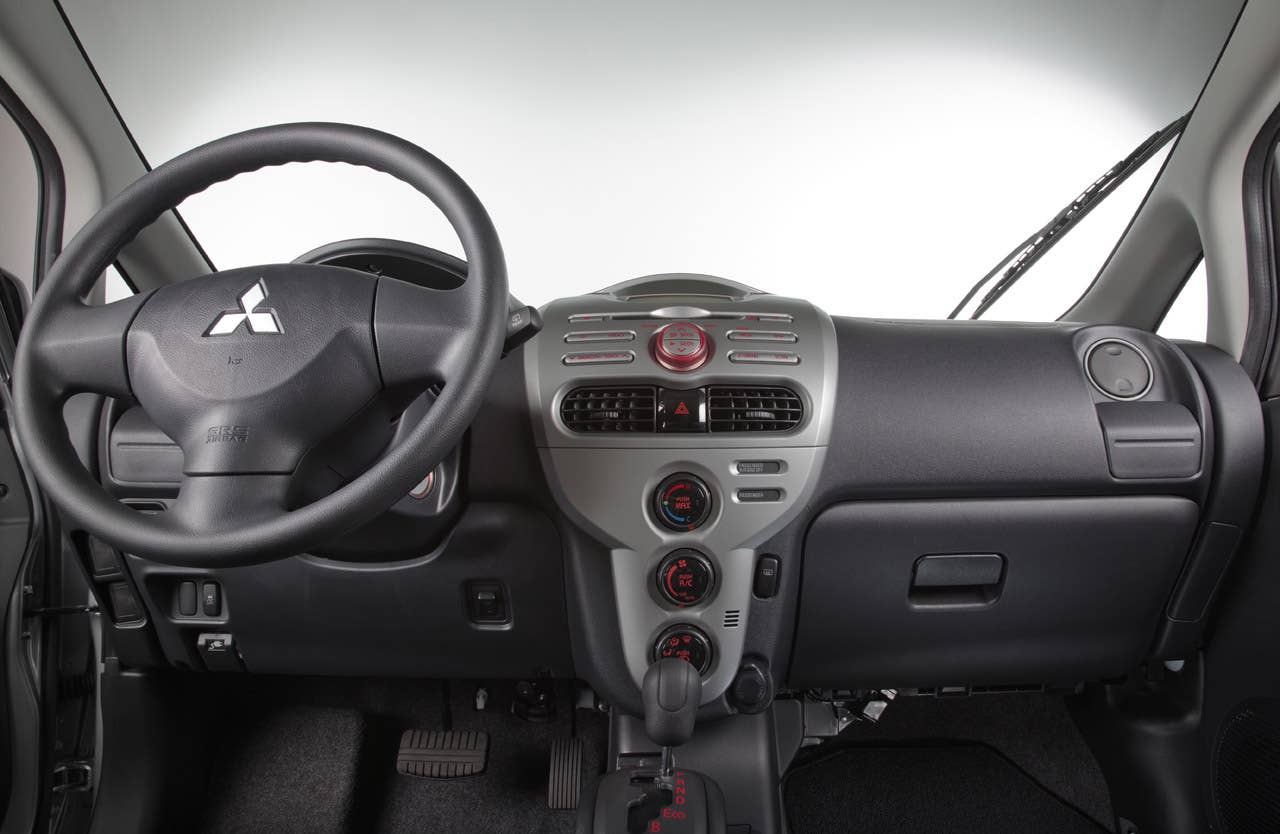 2012 Mitsubishi i