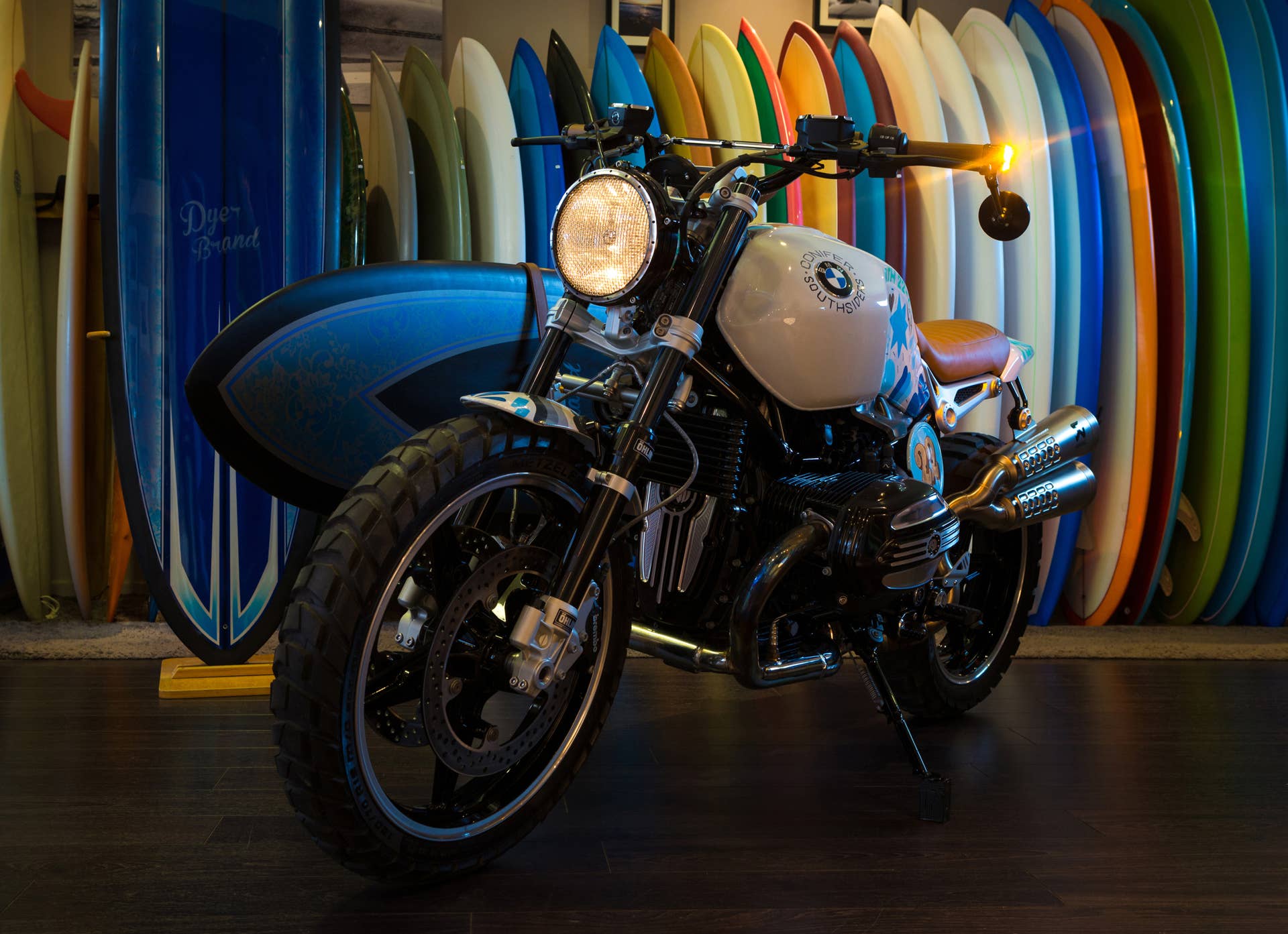 BMW Concept Path 22 surf board shop front 3/4