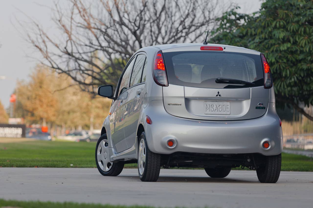 2012 Mitsubishi i