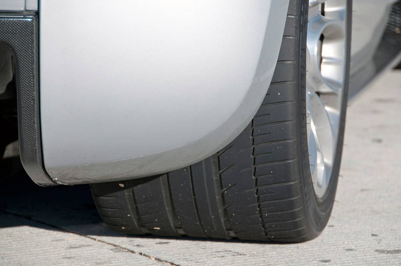 Bugatti Veyron 16.4 Grand Sport rear tire