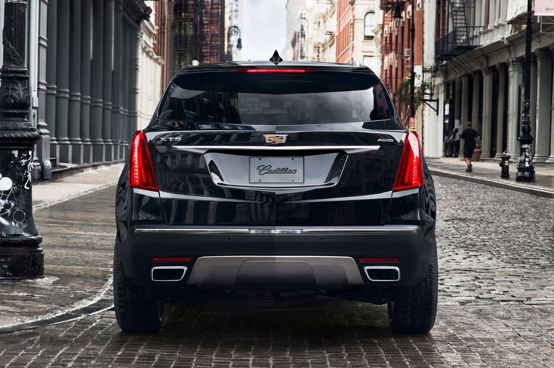 new york city rear xt5 cadillac