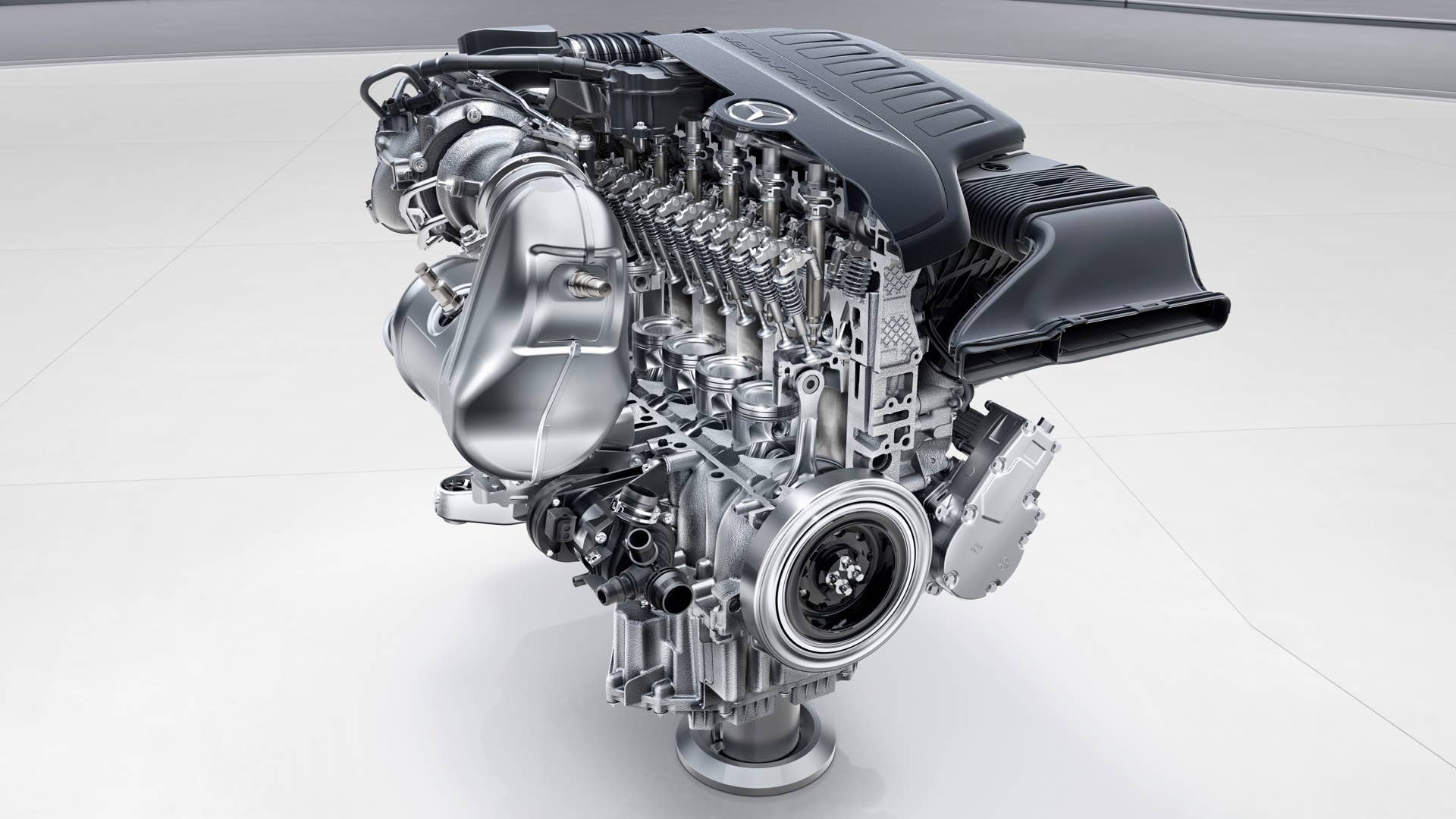 Motor Inline 8 V8 vs Inline-Six: Which Engine Design Actually Makes More Sense? - Autoblog