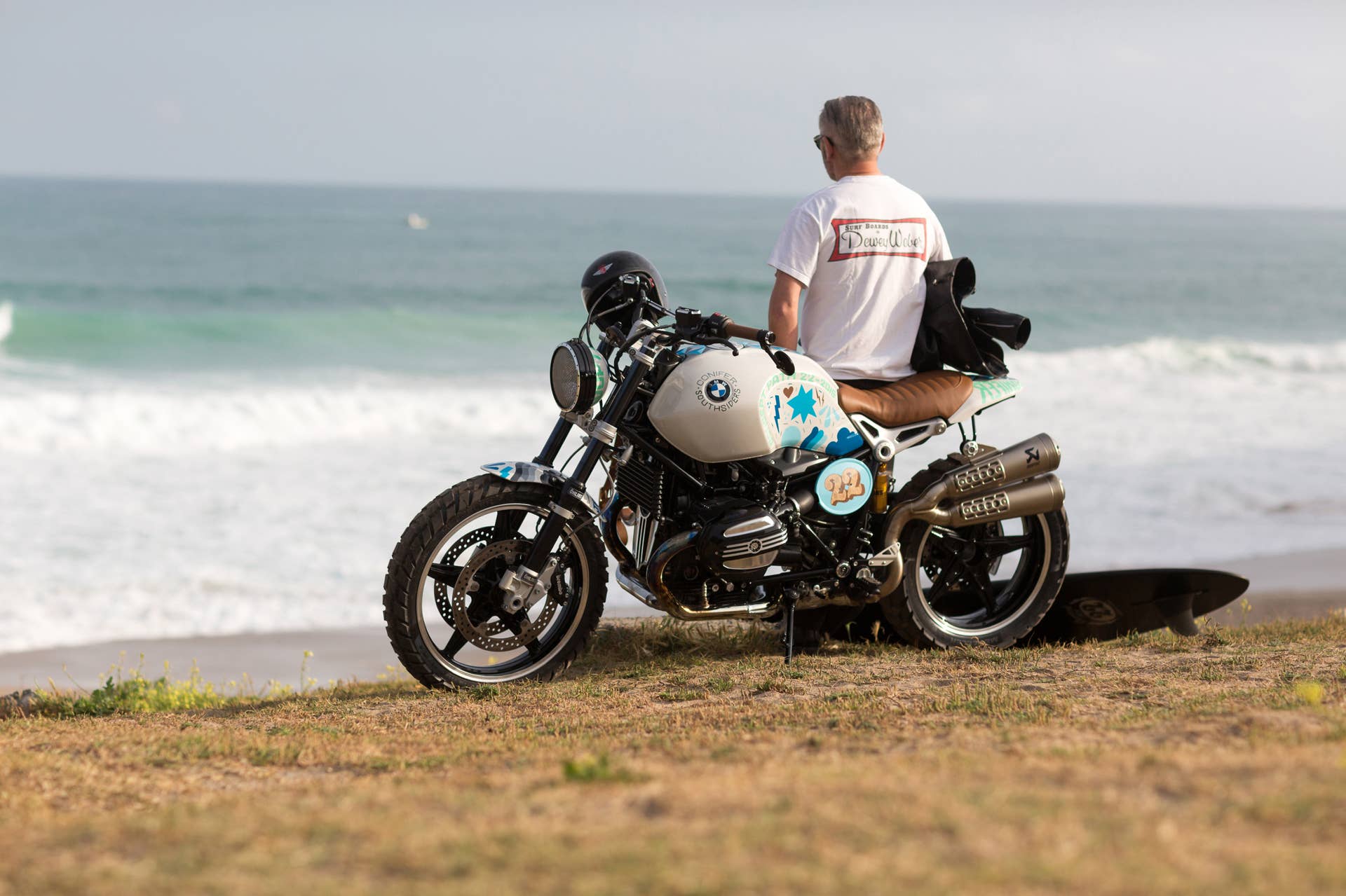 BMW Concept Path 22 beach waves rider front side 3/4