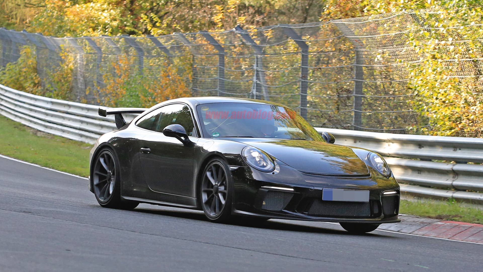 2017 Porsche 911 GT3 front side